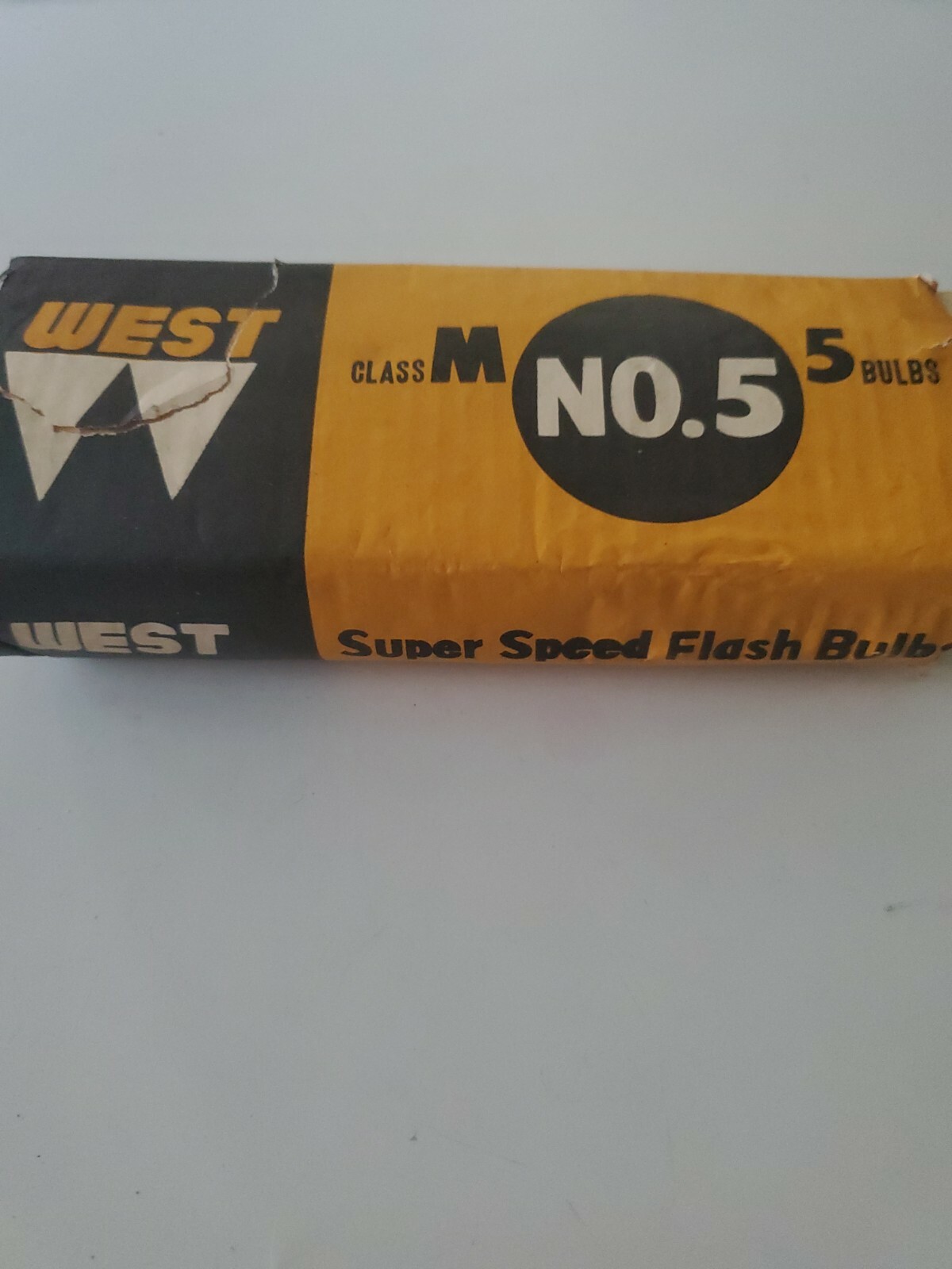 No. 5 flash bulbs West Electric Super speed in box NOS vintage. 5 bulbs