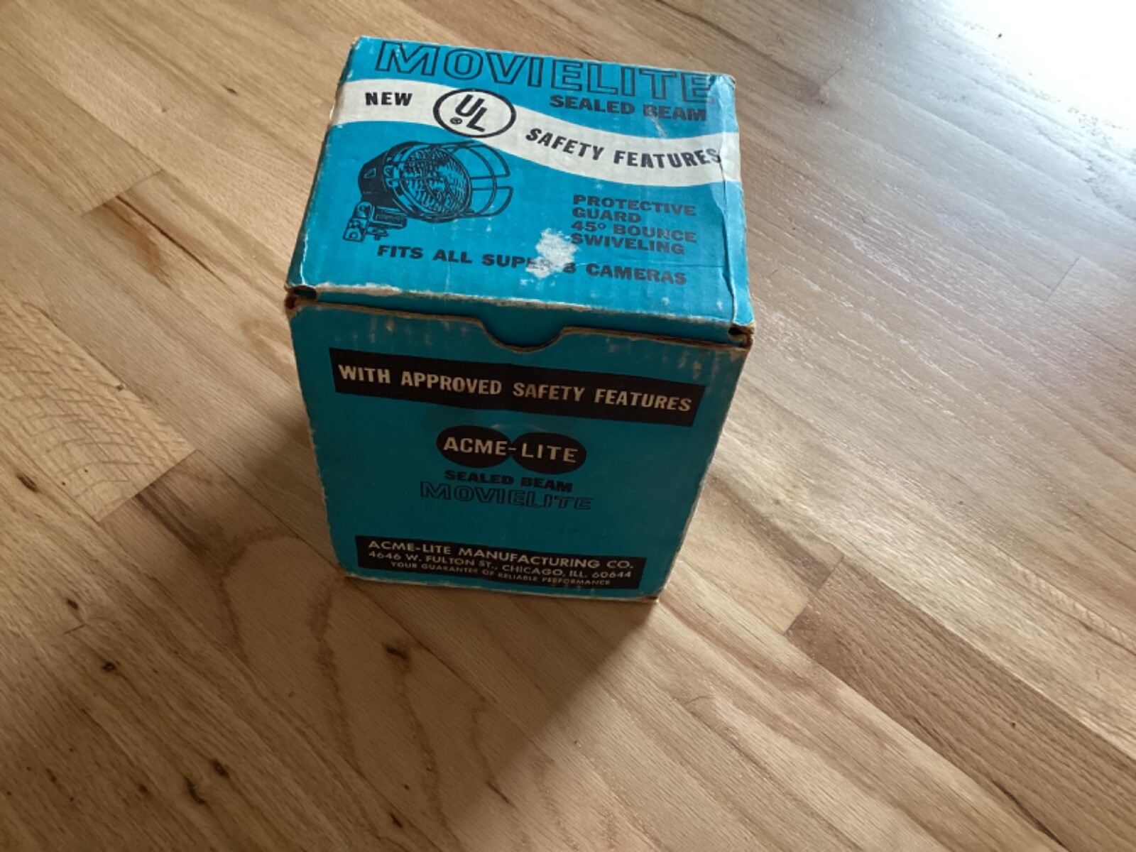 Vintage Acme Lite Sealed Beam Movielite Model Fits Super 8 Cameras 250 Watts