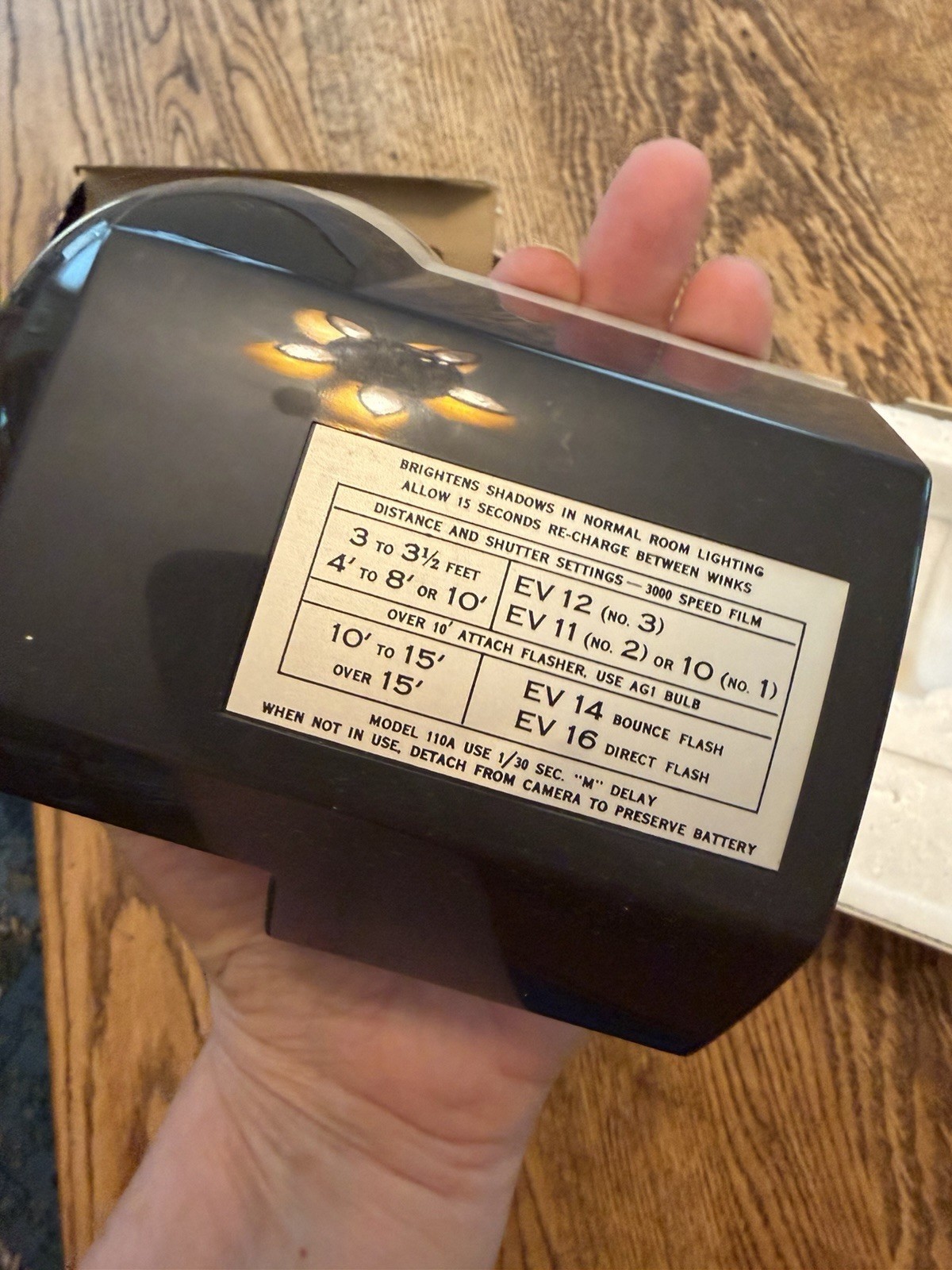 Vintage Polaroid Model 250 Wink-Light / flash light -Flash for Land Cameras