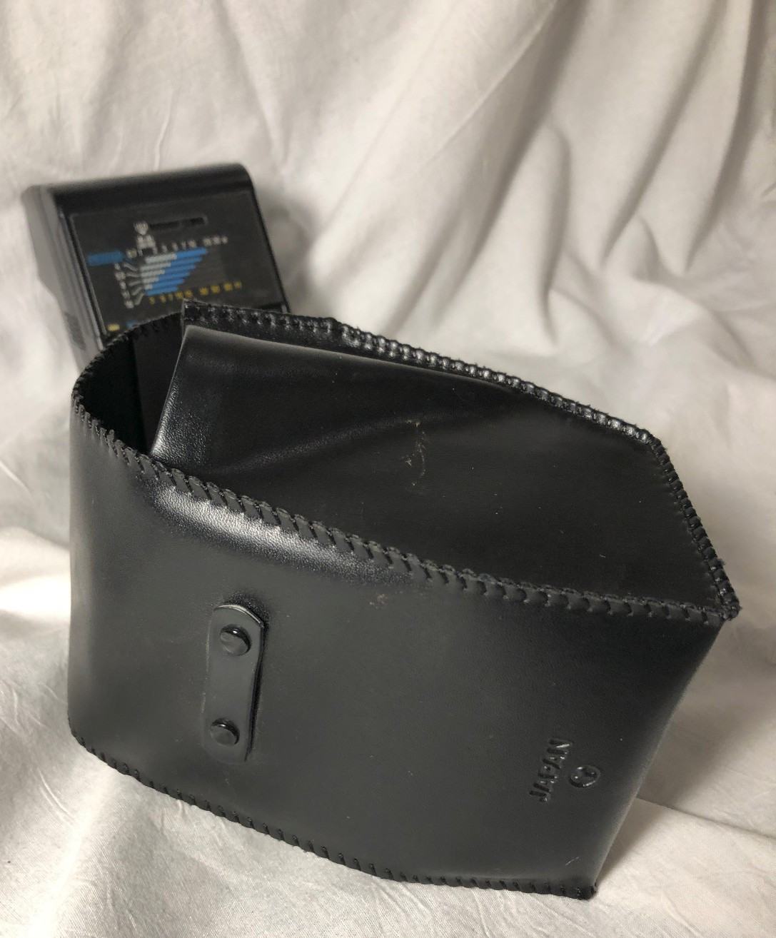 Minolta Maxxum 2800 AF Shoe Mount Flash w/ Black Case For Camera
