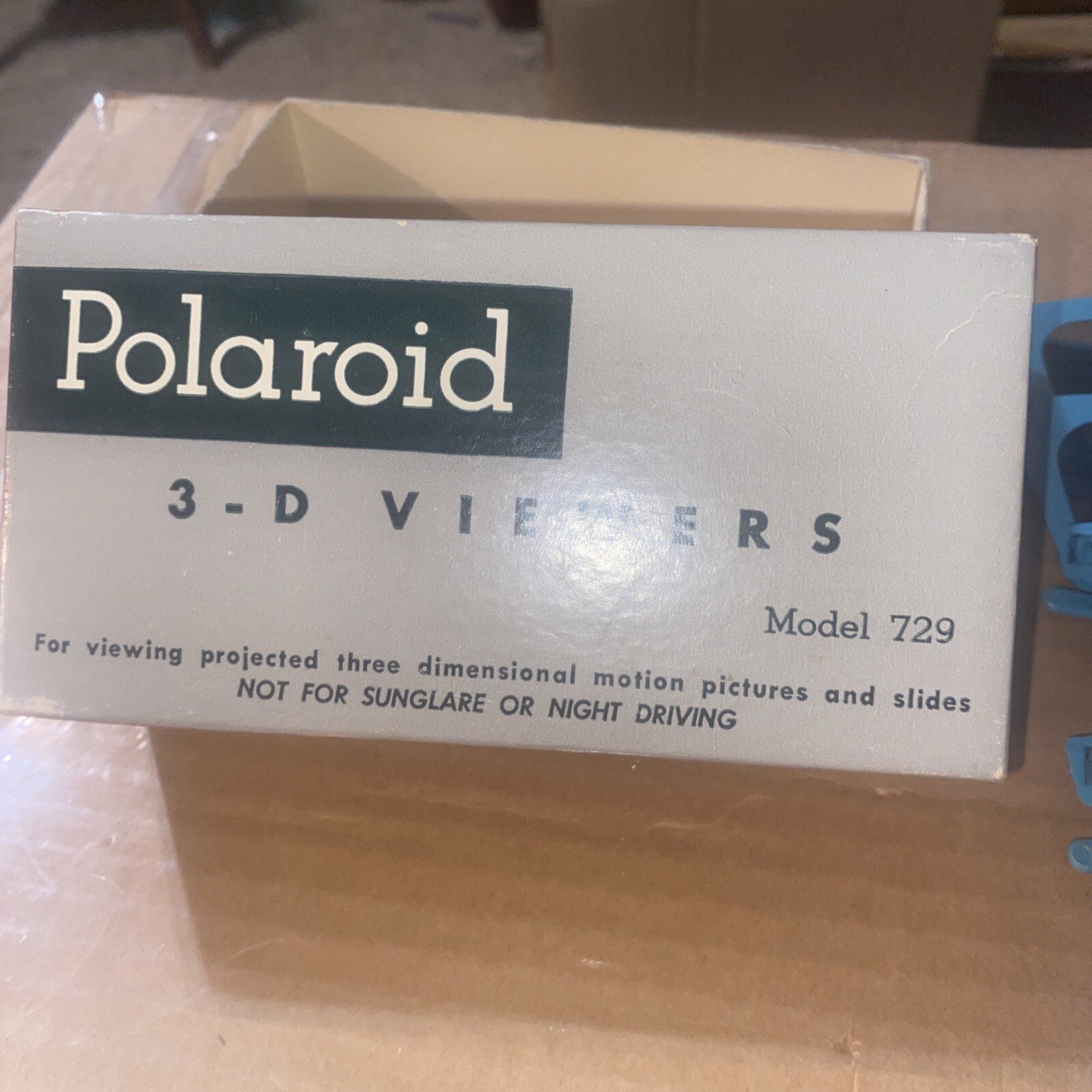 VINTAGE NIB POLAROID 3-D Viewer GLASSES 7 Pairs Per Box