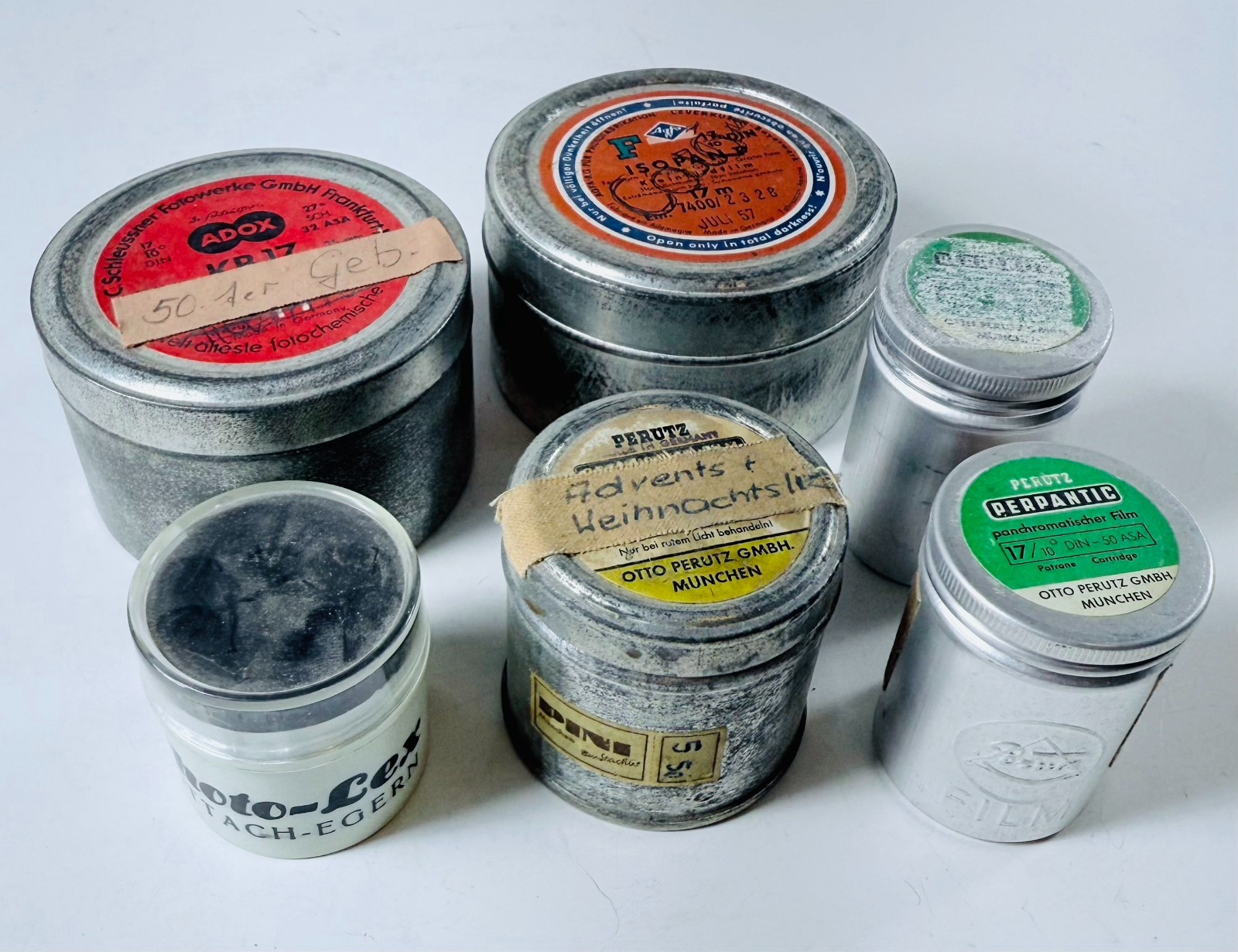 Vintage Agfa Isopan Adox Perutz Film Tin Metal Can For Display