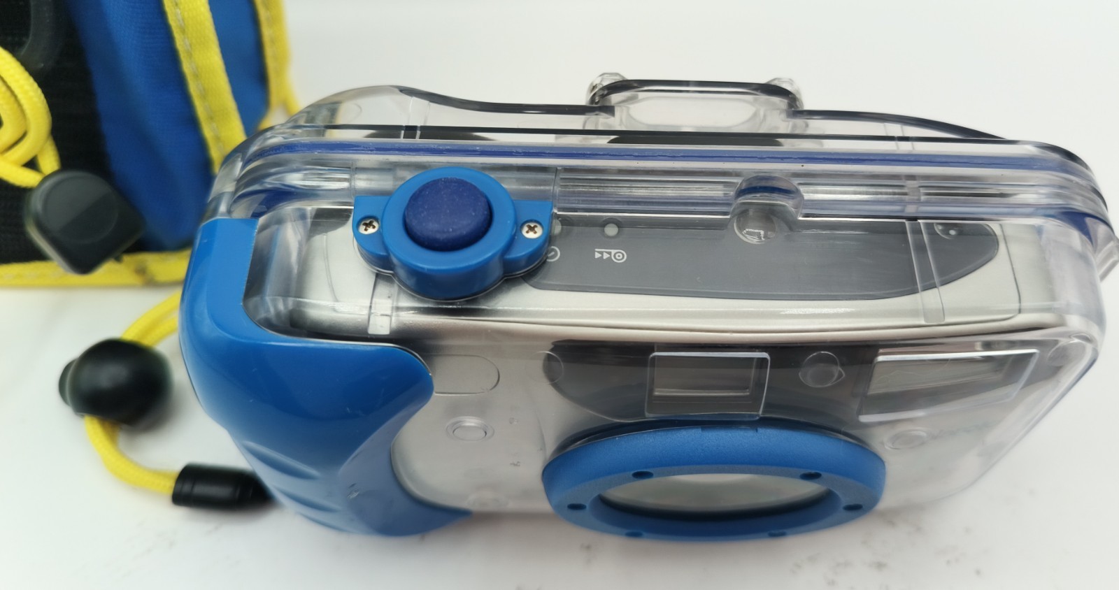 Vintage Polaroid Splash Clear Blue Underwater Film Camera w Case Untested