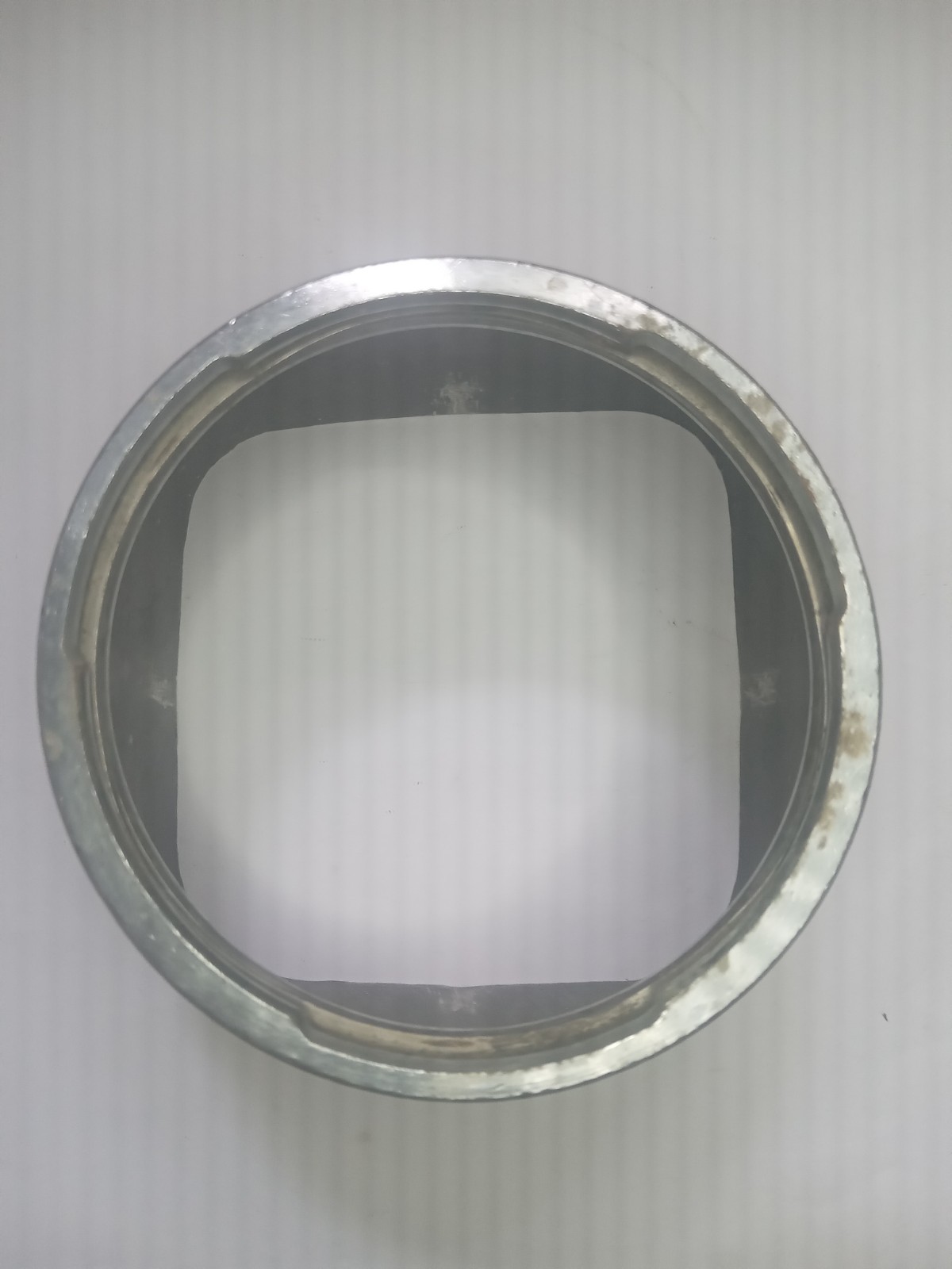 Original Hasselblad Hood For Carl Zeiss 80mm F2.8 lens In Poor Condition