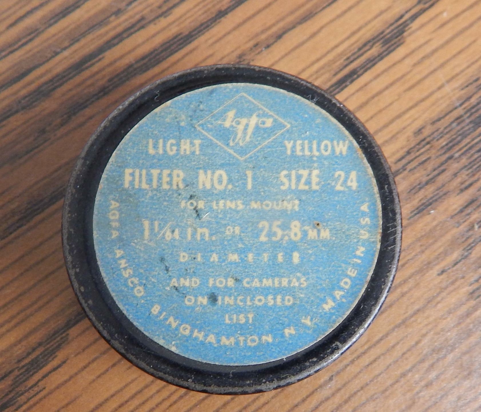 VTG AGFA Ansco 25.8mm Lt Yellow Filter w/Original Metal Tin EUC / FREE SHIPPING