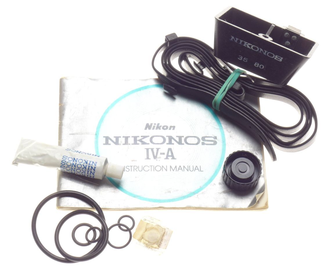 Nikon iv-a underwater camera nikkor 35mm 1:2.5 80mm 1:4 lens sb-103 flash