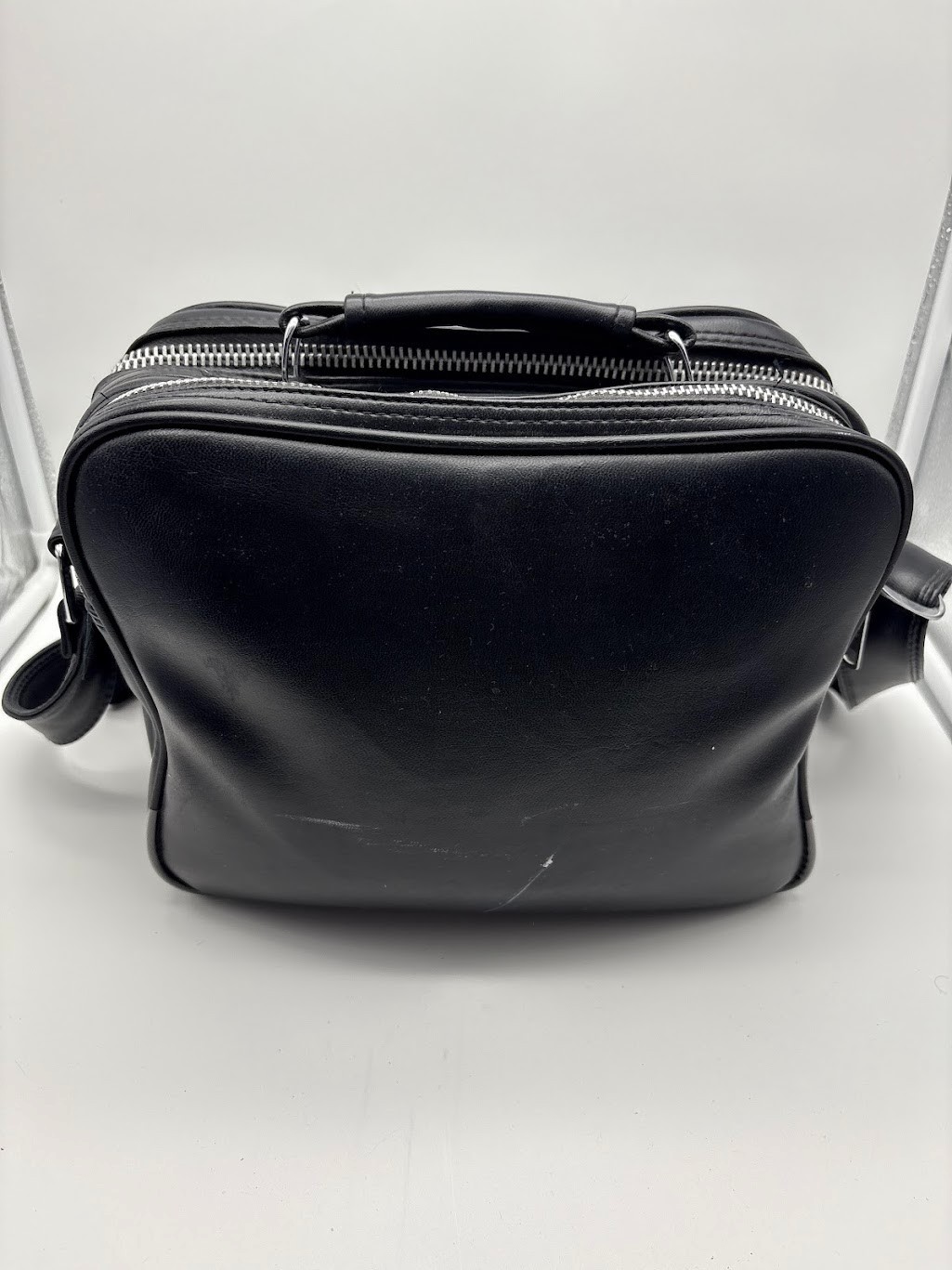 Vintage Camera Bag Made In Korea Black Three Star Zipper Coast S-1