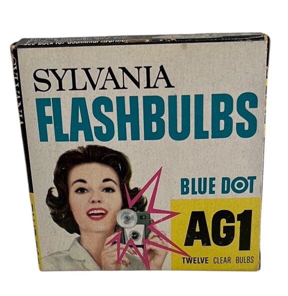 Vtg SYLVANIA Flashbulbs Blue Dot~AG1~12 Bulbs~New Open Box~MCM~Photography