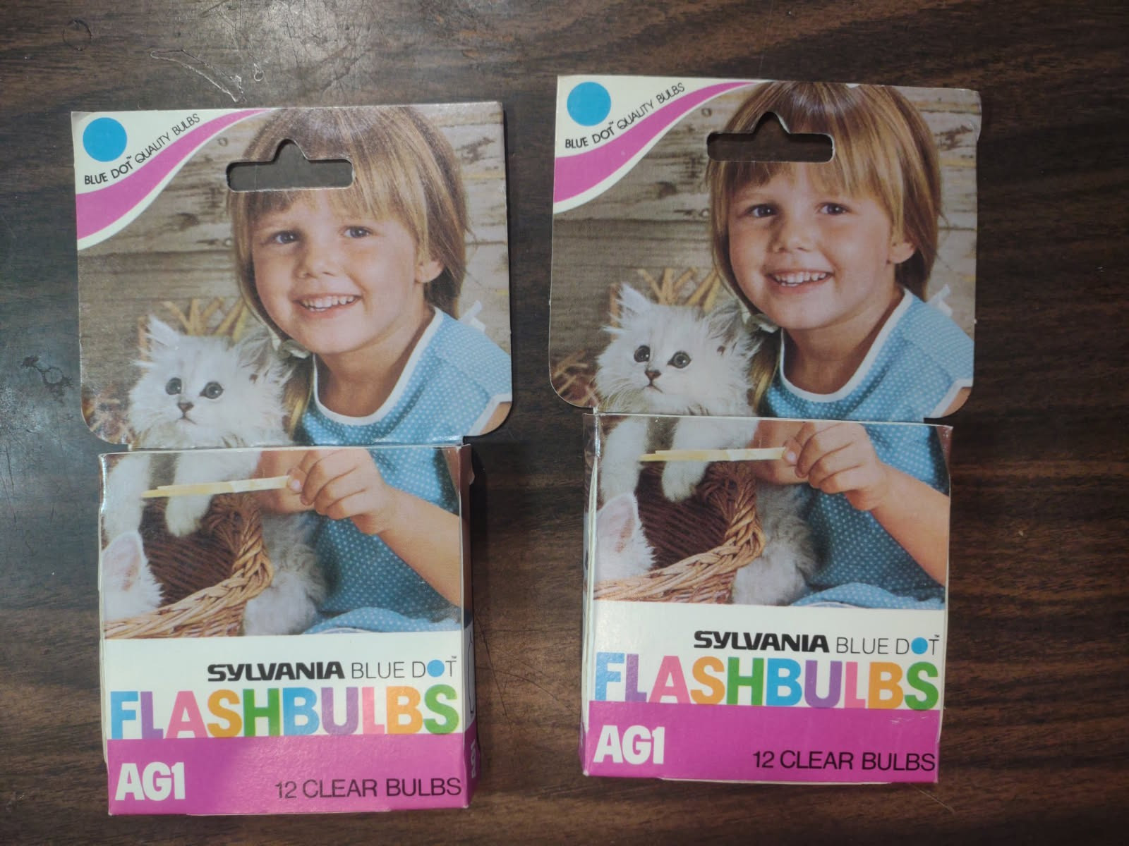 Sylvania Blue Dot Flashbulbs AG1 – 2 Box of 12 (24 tot) Clear Bulbs Vintage NOS