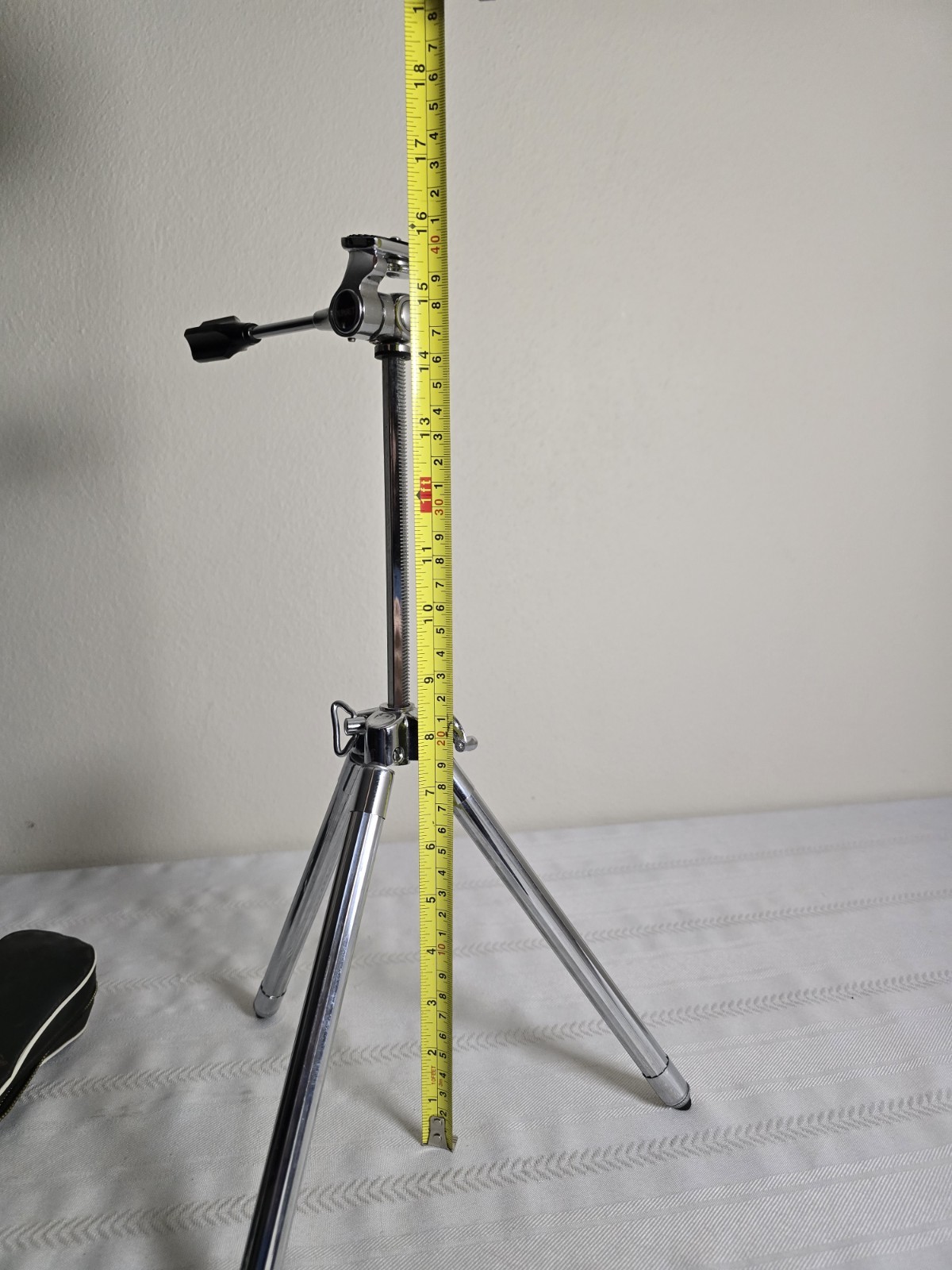 Vintage Sunset Chrome Camera Tripod With Telescoping Legs Original Case