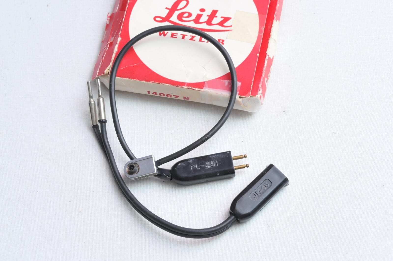 Leitz Leica PC Sync Flash Cable Cord PL 291 + JK4B
