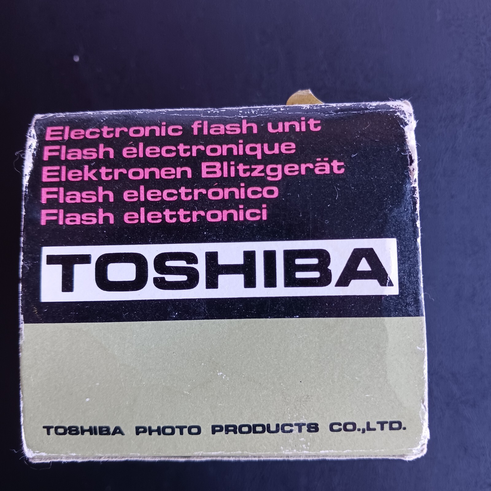 Toshiba Electronic Flash ES-25L With Manual and Original Box Untested