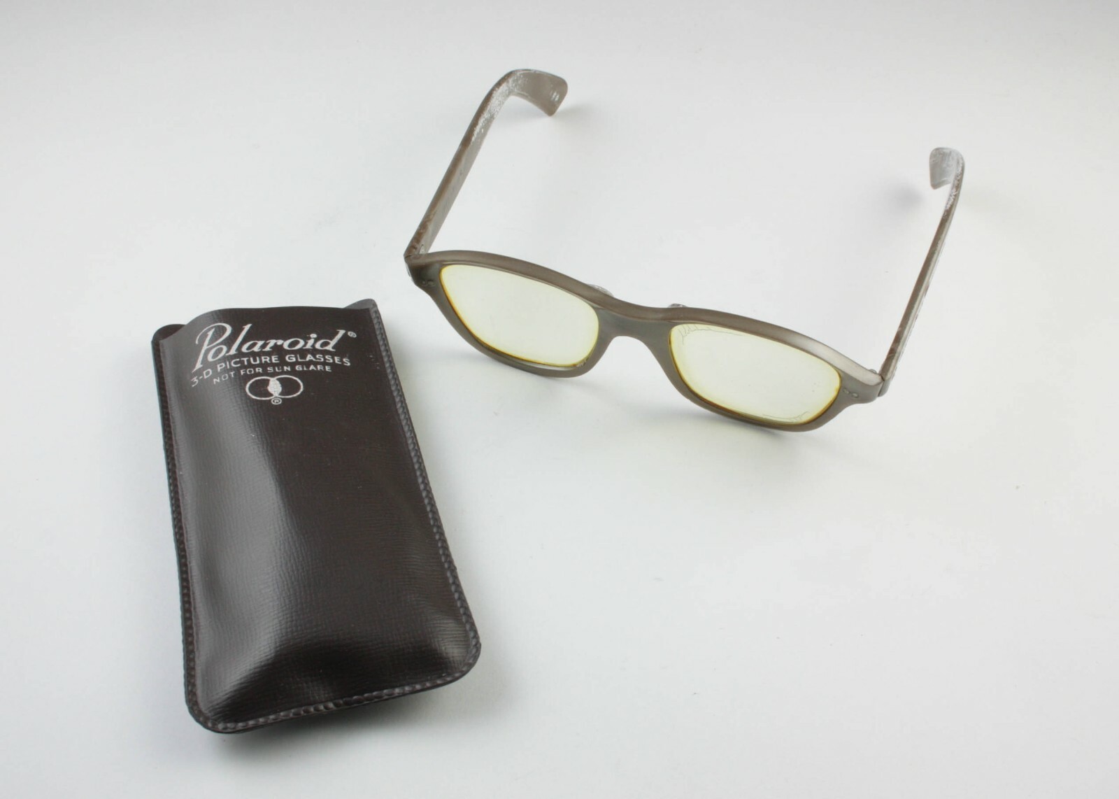 Polaroid 3-D Picture Glasses Viewers Model 717 Vintage