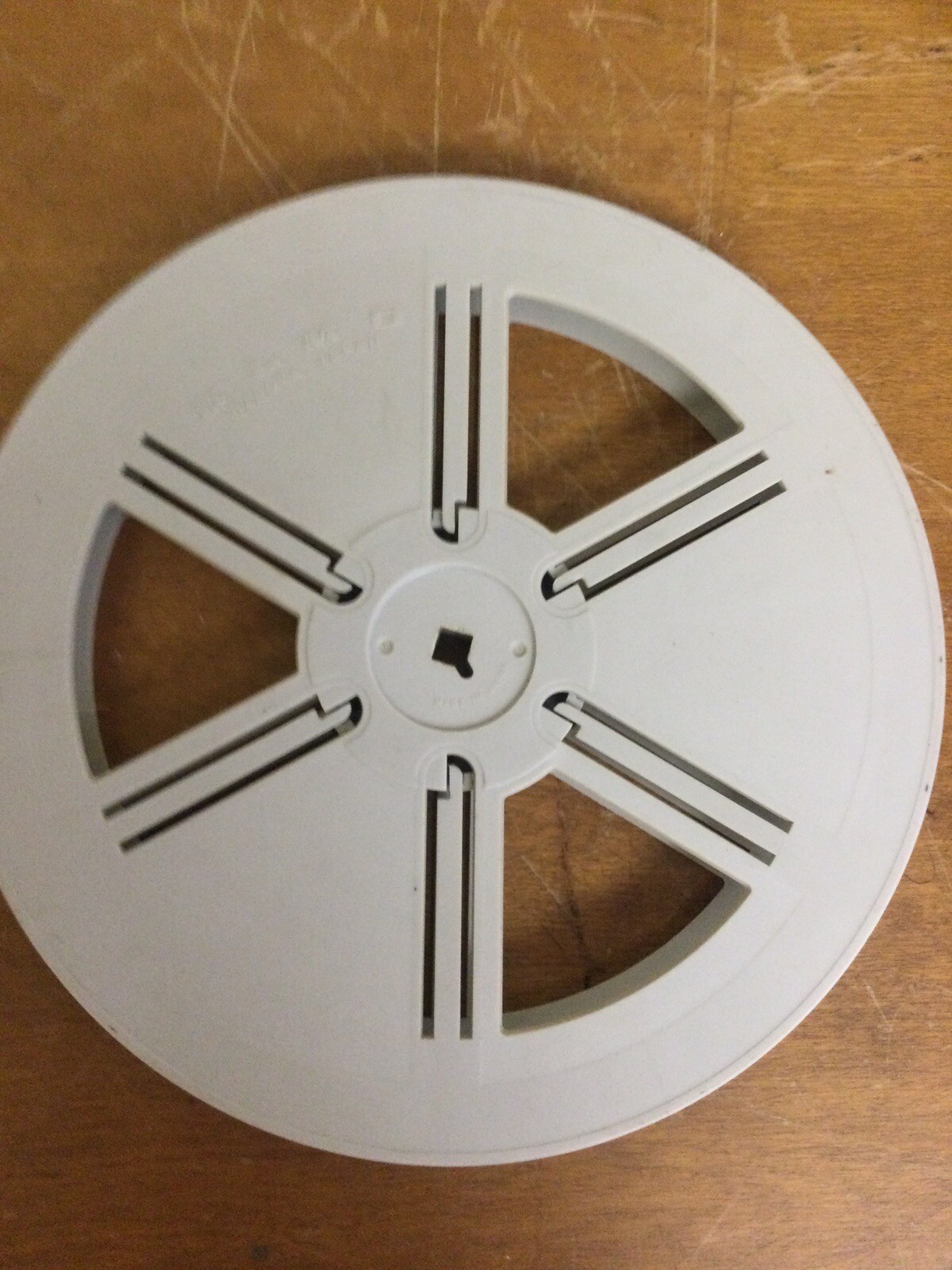 Vintage 50 Min. Metal Film Take Up Reel 15”Dia Goldberg Bros USA / 2 Plastic