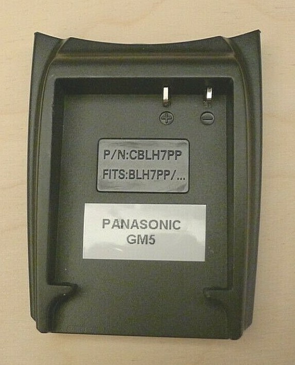 Panasonic Lumix GM5 CBLH7PP Battery Dock works with DMW-BLH7 Fits BLH7PP
