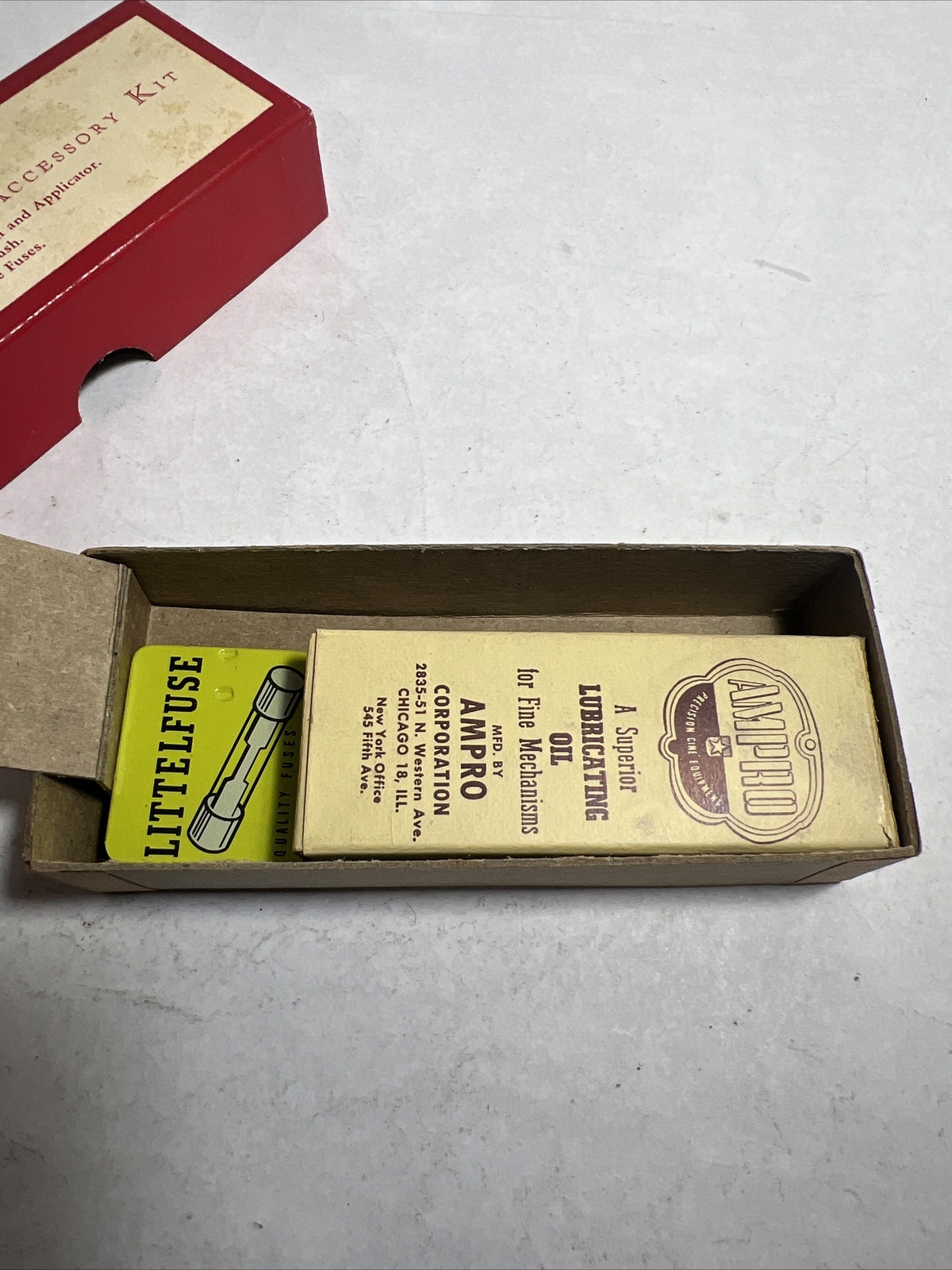 AMPRO Stylist Projector Accessory Kit: 1 Bottle Amproil, 5 Fuses w/Box NO BRUSH