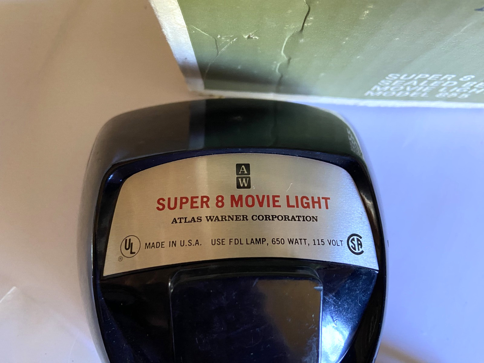 Super 8 Sealed Beam Movie Light Model 855 w/.Box NOS