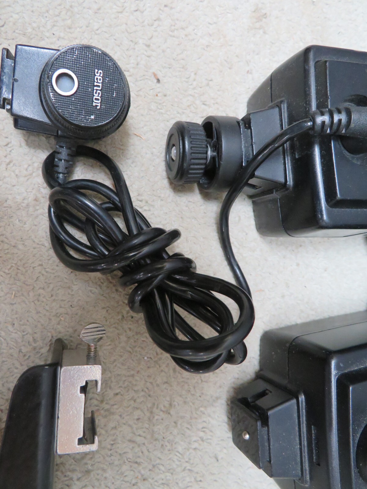 Vintage Photography Bachrach Bracket Holder 2 VIVITAR 283 Auto Thyristor Flash