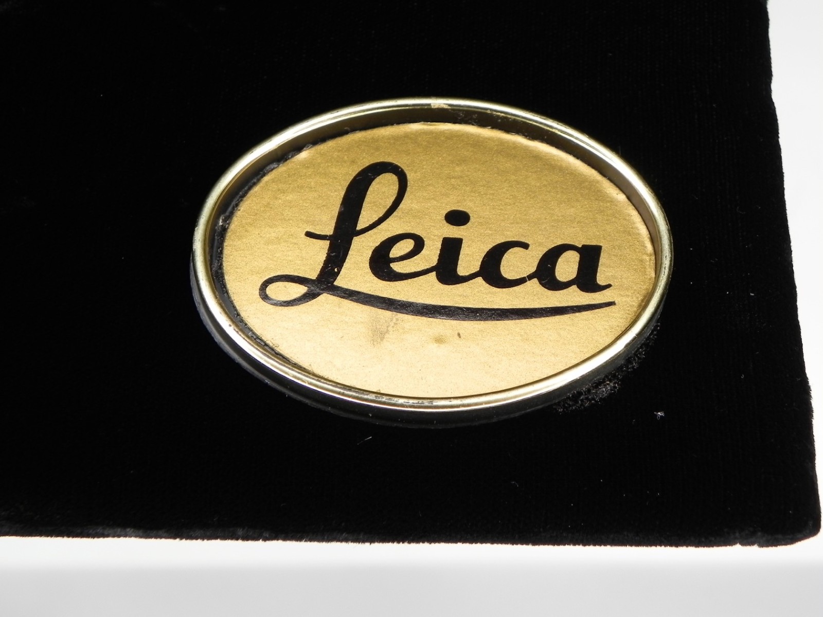 Vintage Leica Counter Mat #1 …………. Minty