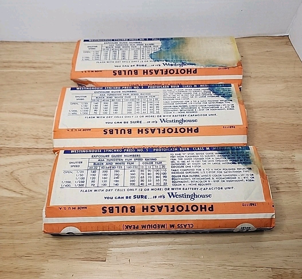 Westinghouse NO.5 Lot 36 Unused Camera Photoflash Class M Bulbs