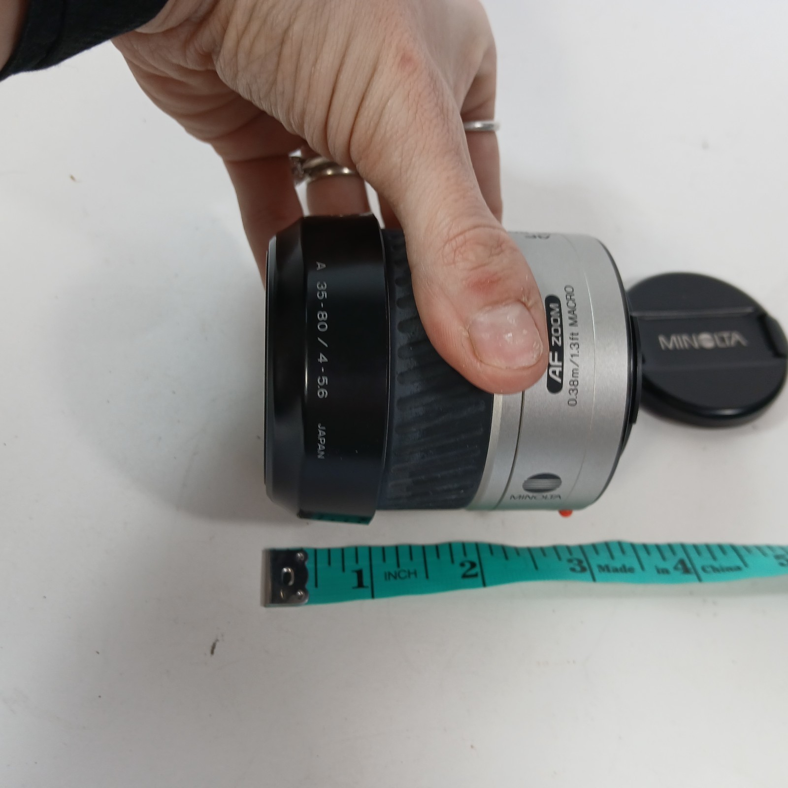 Minolta Maxxum AF Zoom AF35-80 Lens 1:4 (22) -5.6 49mm