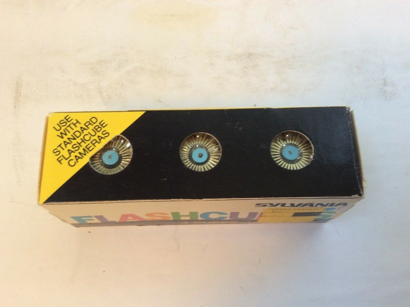 Vintage Sylvania Flashcubes Camera Bulbs 3 cubes NIB Blue Dot 12 Flashes