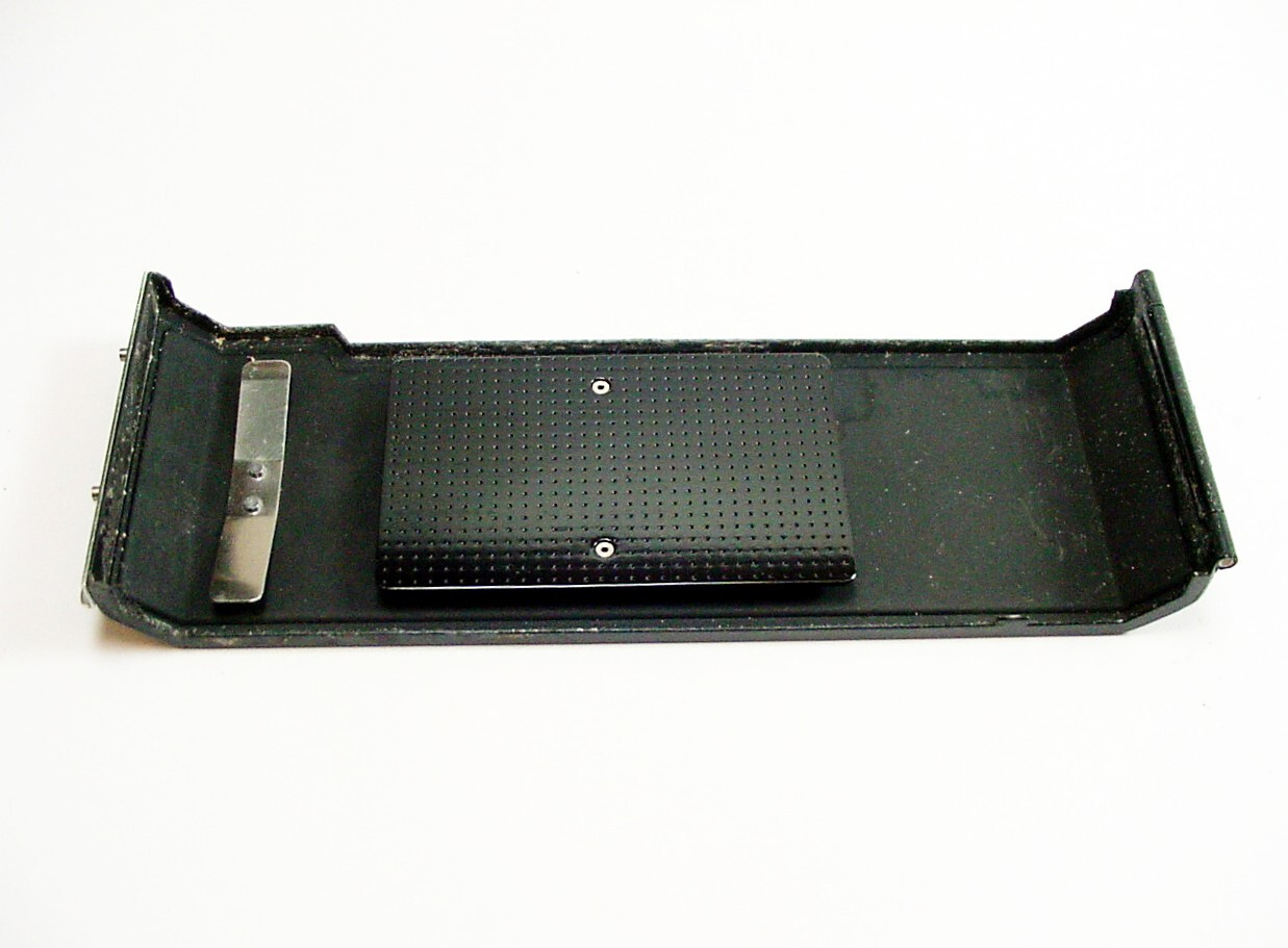 Nikon Nikkormat back door w/ screws | Used | Nice | $29 | #34 |