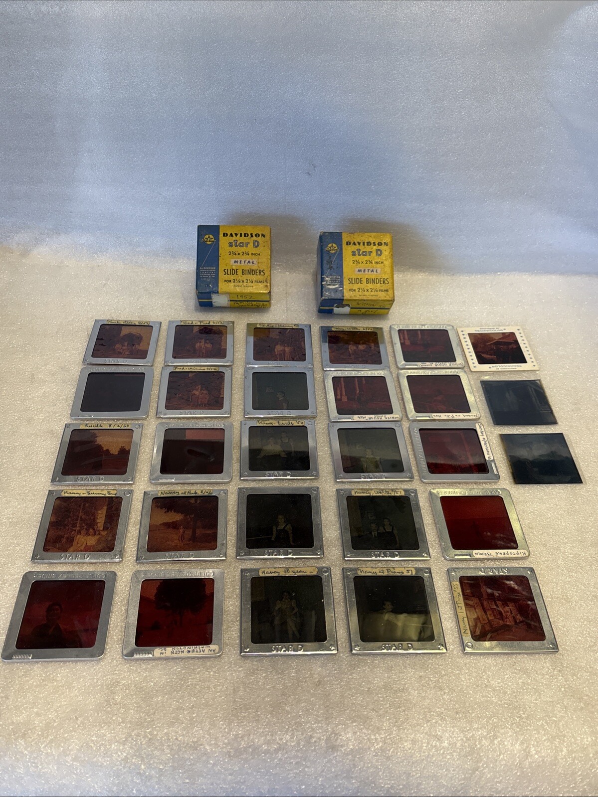 Vtg Lot of 28 Photos From 1950’s In Davidson Star D Slide Binders Beach, Family
