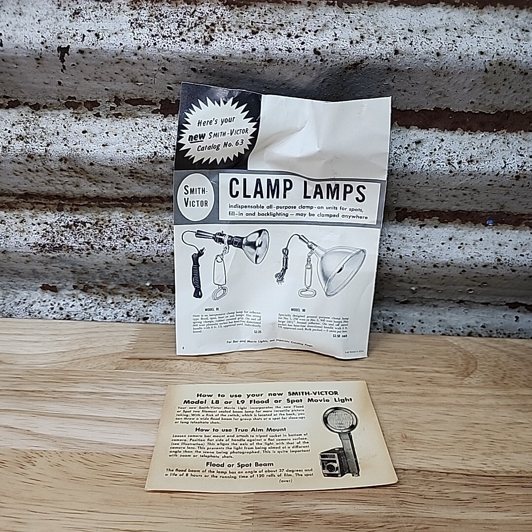 Vintage 1962 Smith-Victor L-8 Compact Spot Light Floodlight Movie Light NOS