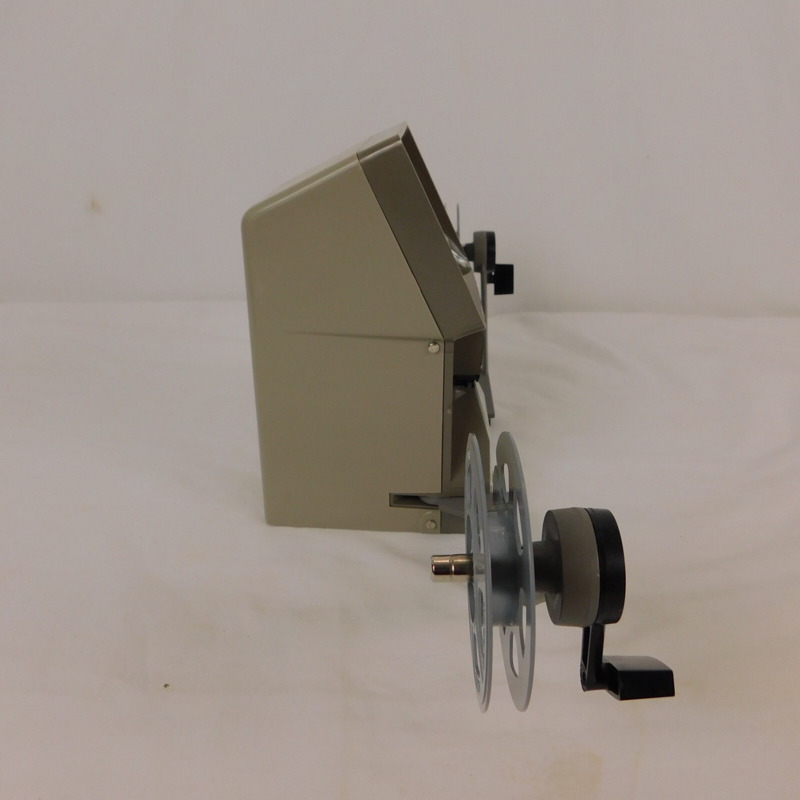 VTG Wards 8 mm Film Movie Editor Reviewer 67-1266 Reels Tested Instructions