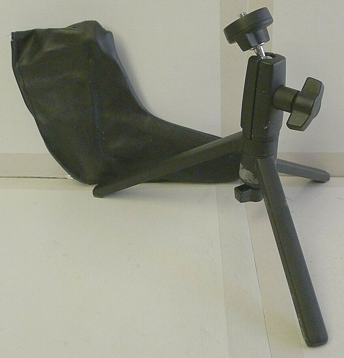 Polaroid Instant Film Camera Table Top Tripod, Case & Instruction Manual