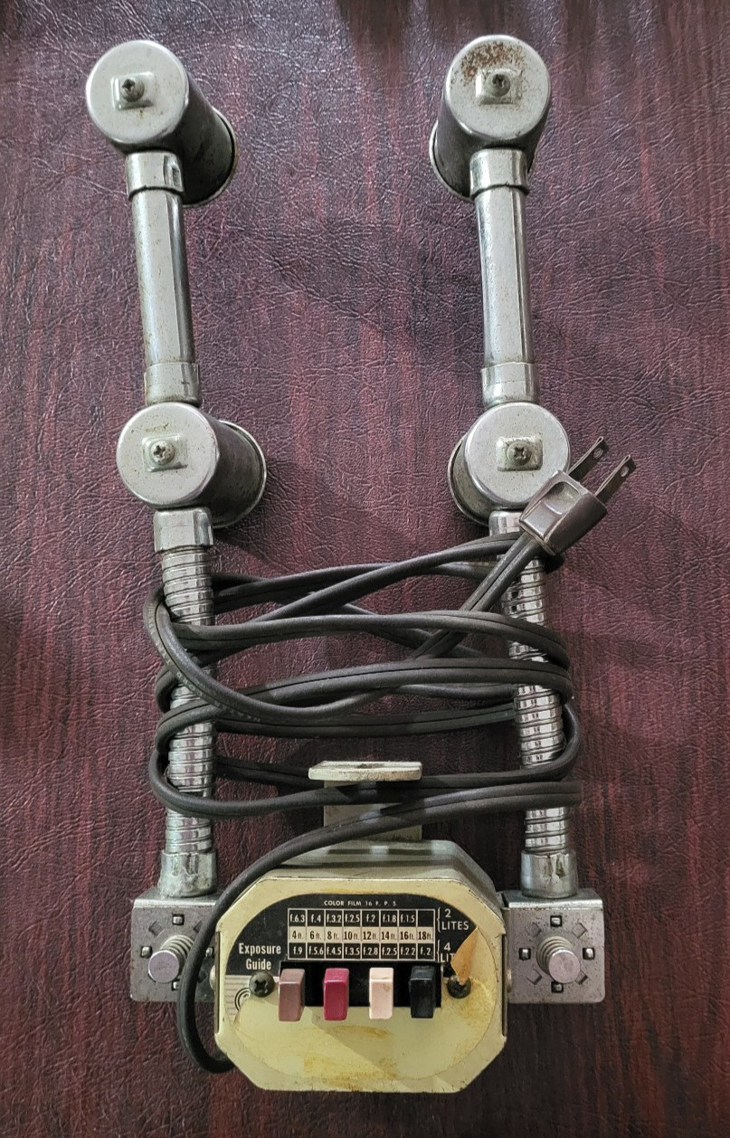 Vintage Mayfair Flexmaster 4 Bulb Photo Video Light