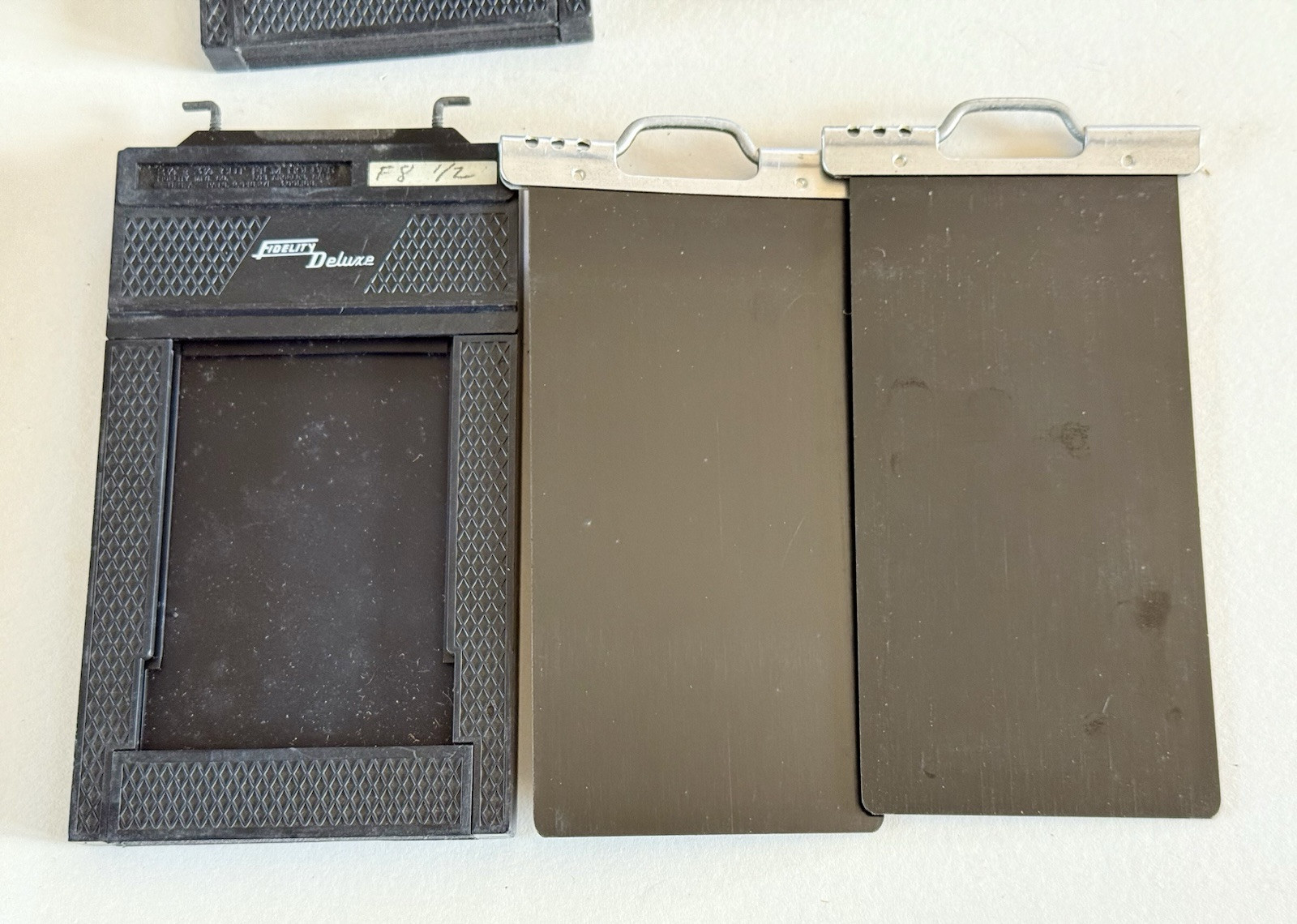 Lot of 2 Fidelity Deluxe 2 1/4″ x 3 1/4″ Cut Film Holders 2.25″ x 3.25″