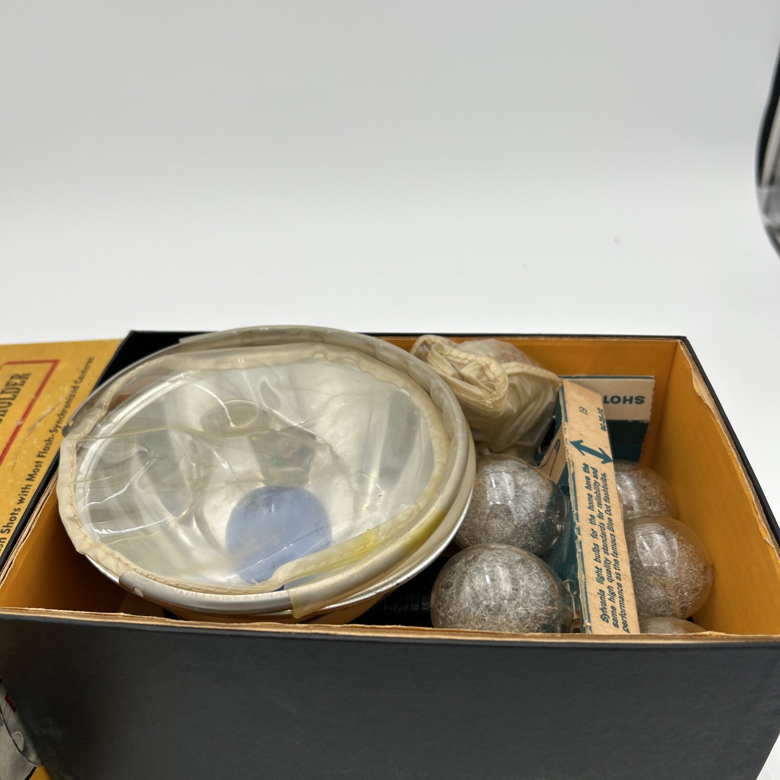 Vintage KODAK Standard Flash Holder in Original Box w/ Cover & Bracket