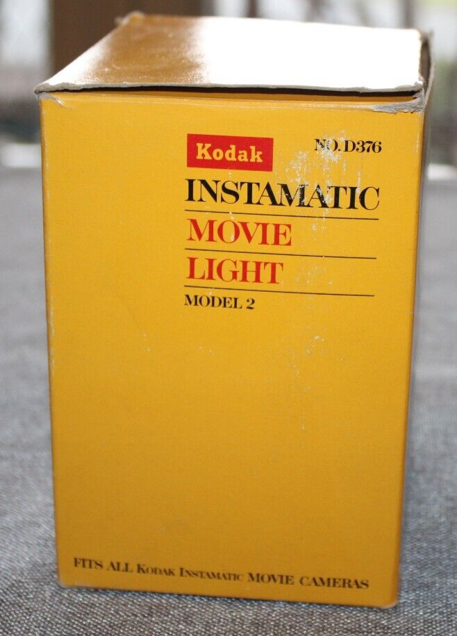 Vintage Kodak Instamatic Movie Light Model 2 No. D376 – w/ Original Box – Tested