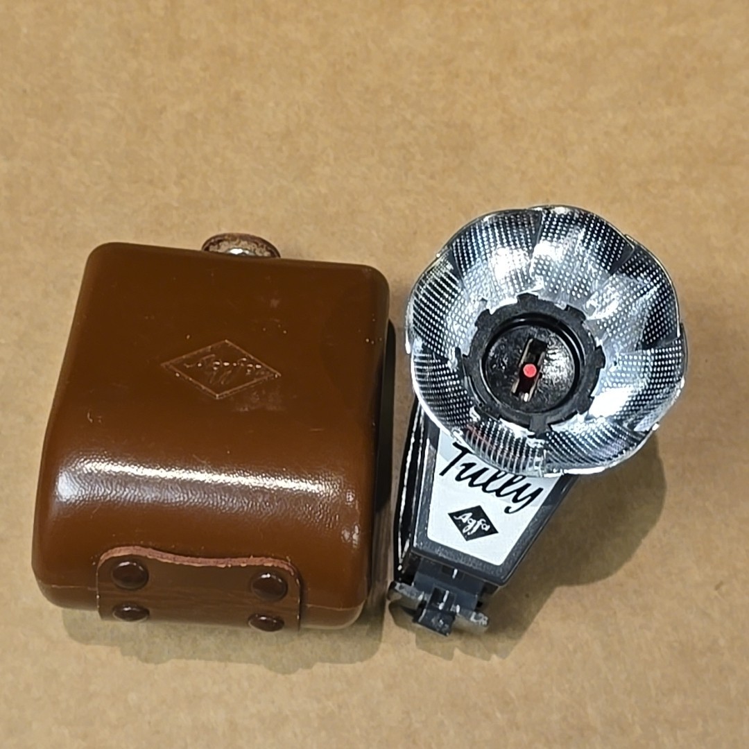 1950s Agfa Tully Fan Flash with Original Case Vintage Camera Accessory