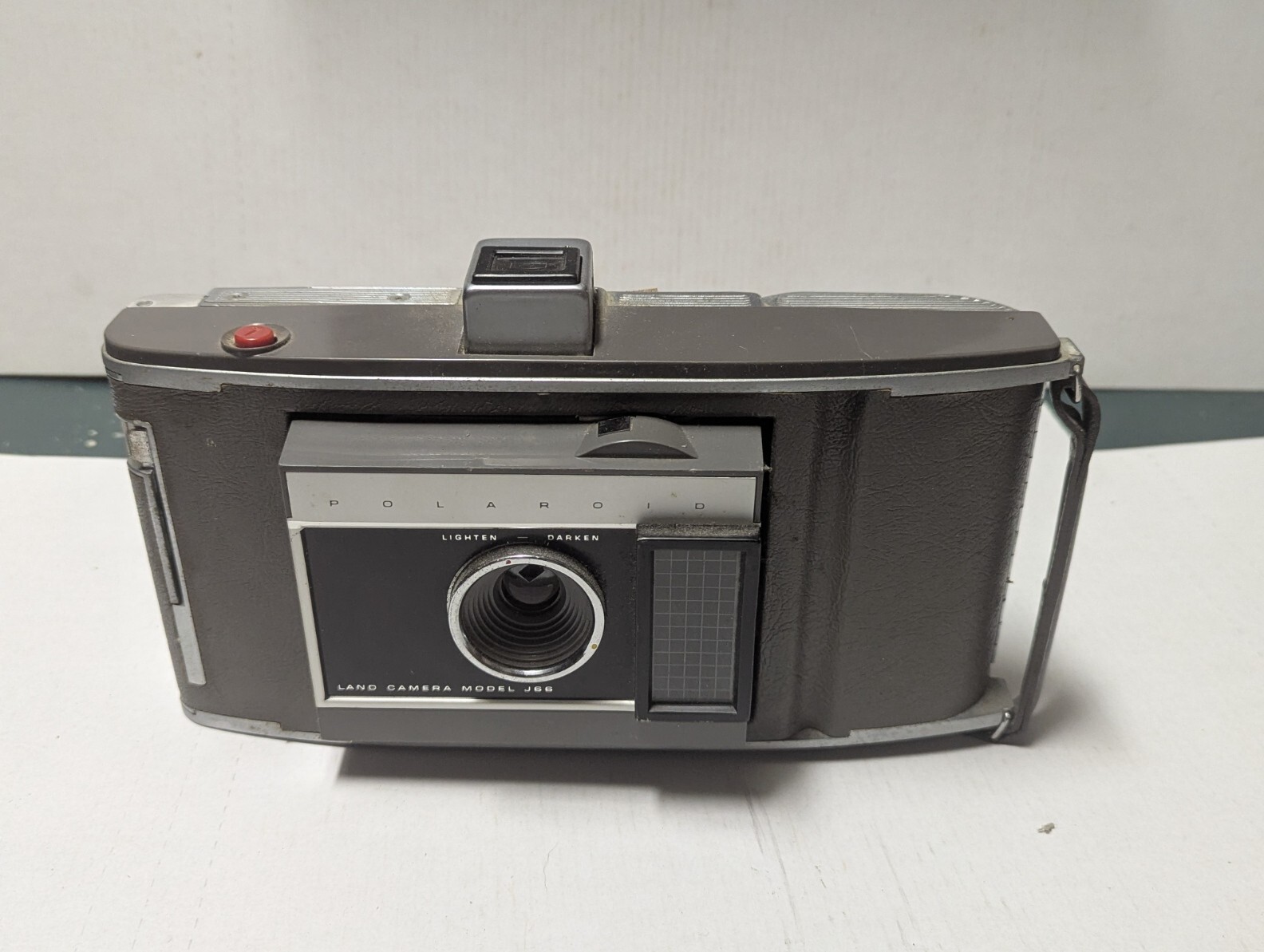 vintage polariod and agfa cameras for display or repair only,untested,dusty