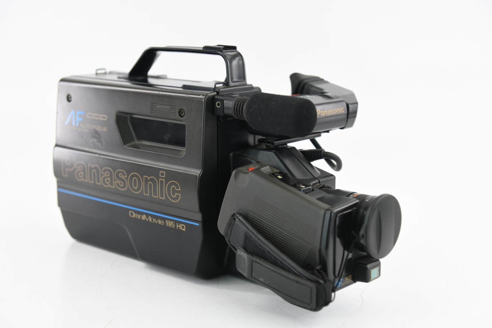 1987 Panasonic PV-360D OmniMovie VHS Handheld Camcorder W/ Manual Battery & Case