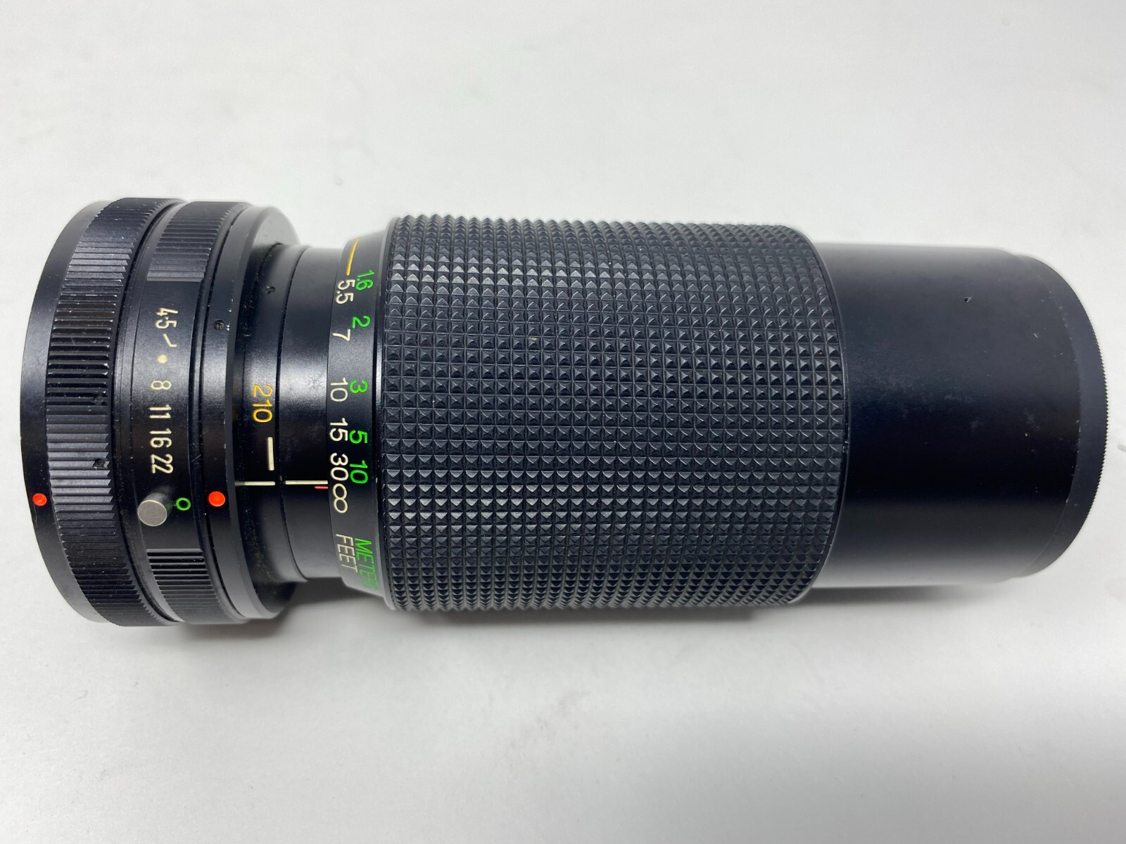 Vivitar 52mm 70-210 MM Macro Focusing Camera Lens w/ Camera Case