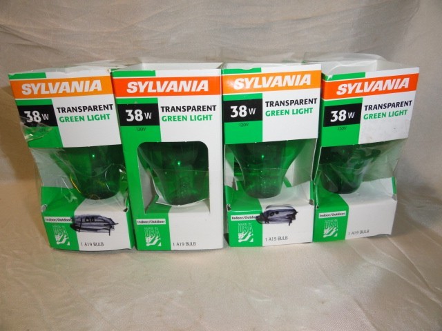 LOT OF 8 SYLVANIA 38W GREEN TRANSPARENT LIGHT BULBS INDOOR/OUTDOOR HOLIDAY PATIO