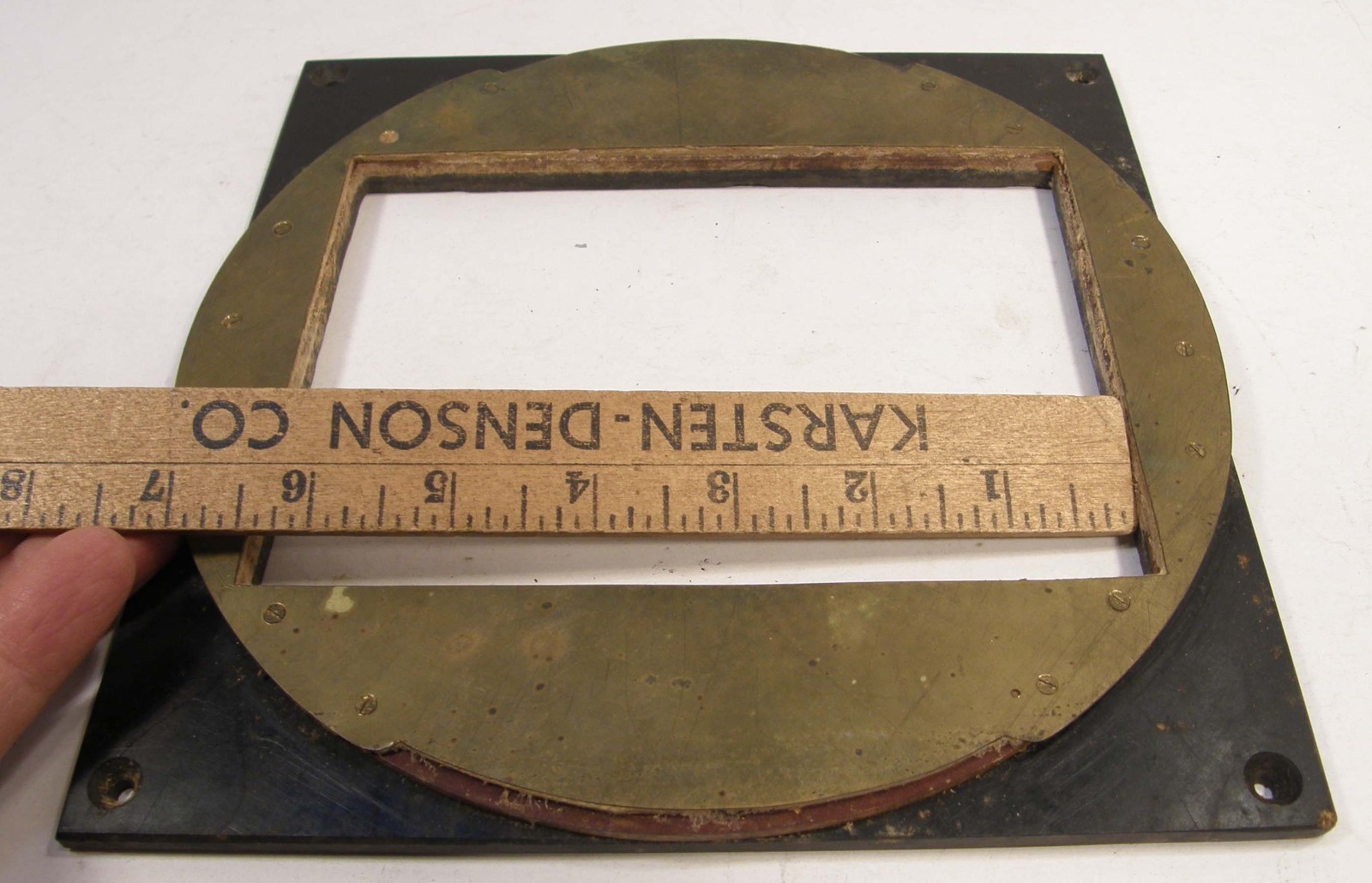 HOMEMADE VINTAGE 4 1/2″ BY 6 1/2″ ROTATING BACK PART FOR LARGE FORMAT CAMERA