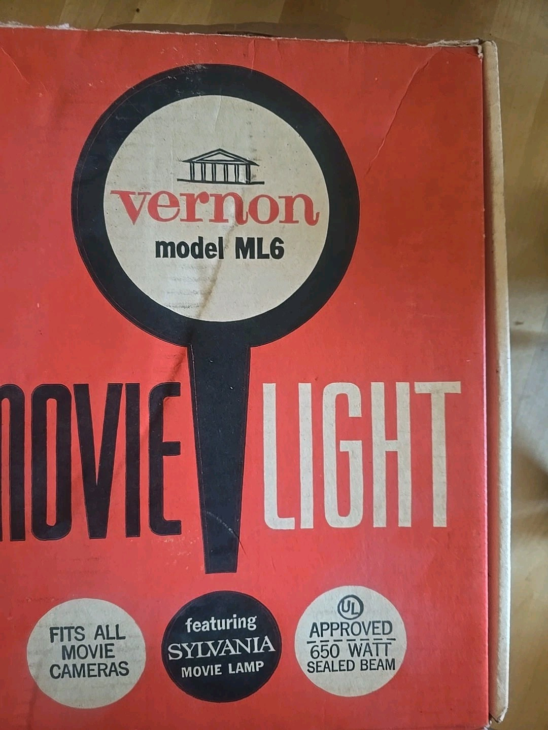 Vintage Vernon ML6 Movie Camera Light Tested