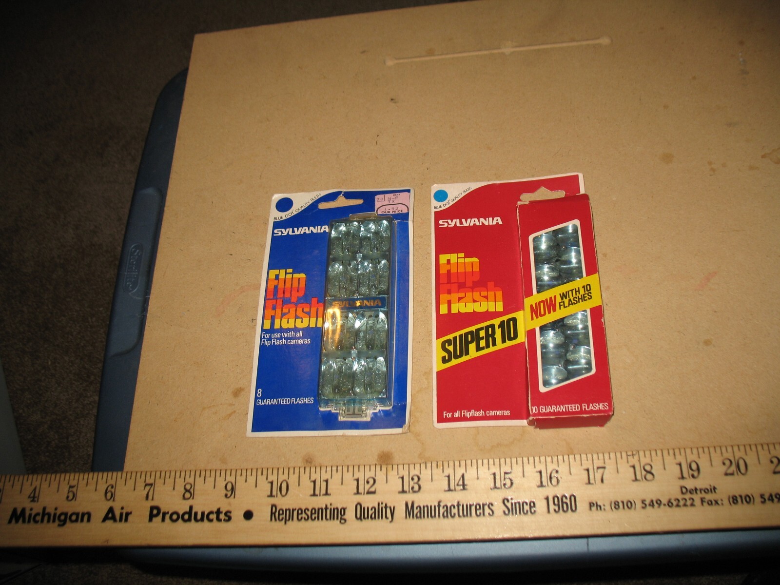 VTG NEW OLD STOCK CAMERA FLIP FLASH FLASH BULBS 2 PACK 18 FLASHES LOT K SUPER 10