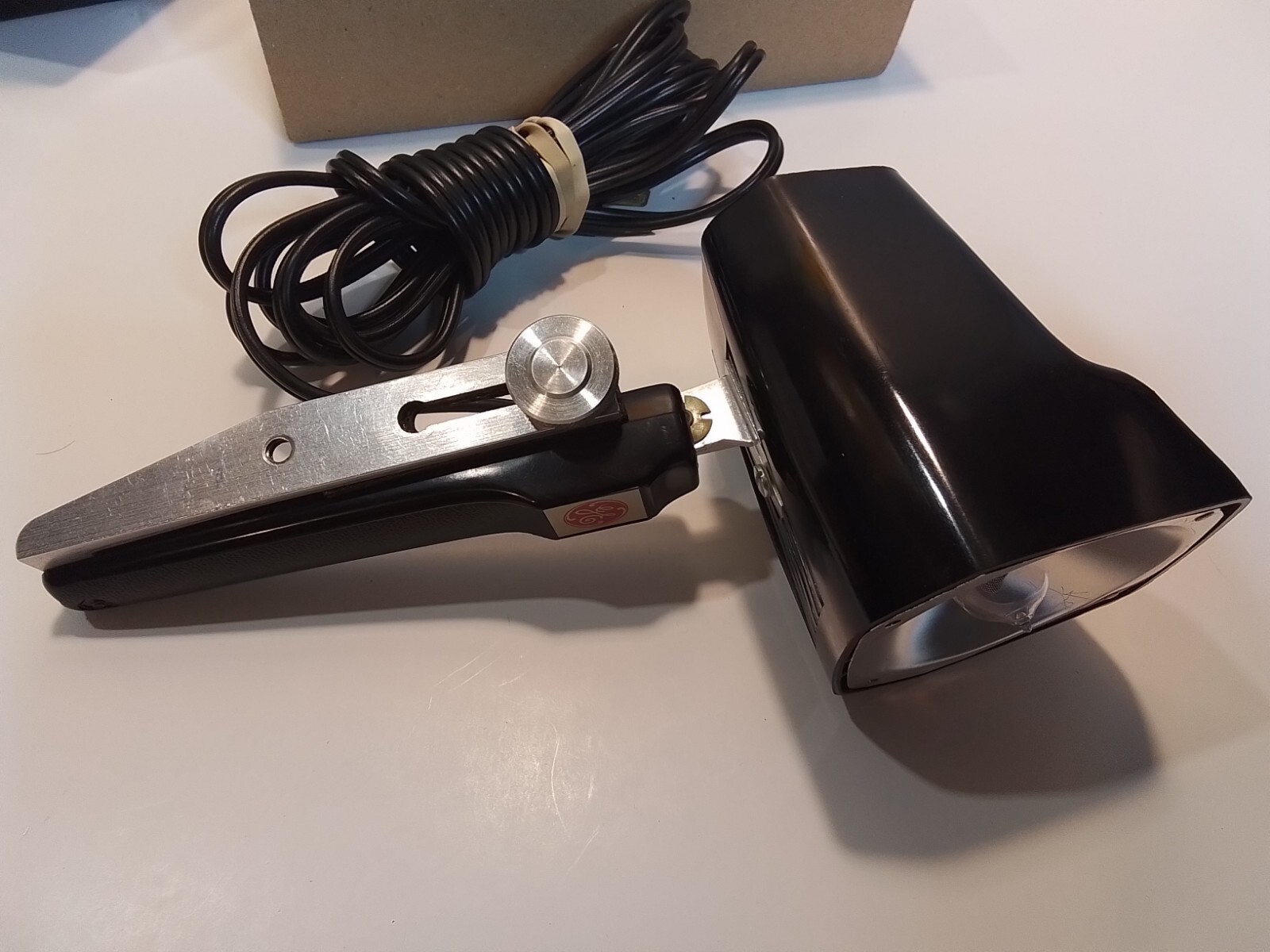 GE Mardi Gras Movie Camera Light Model MG-1 Tested & Working Motion Accessory