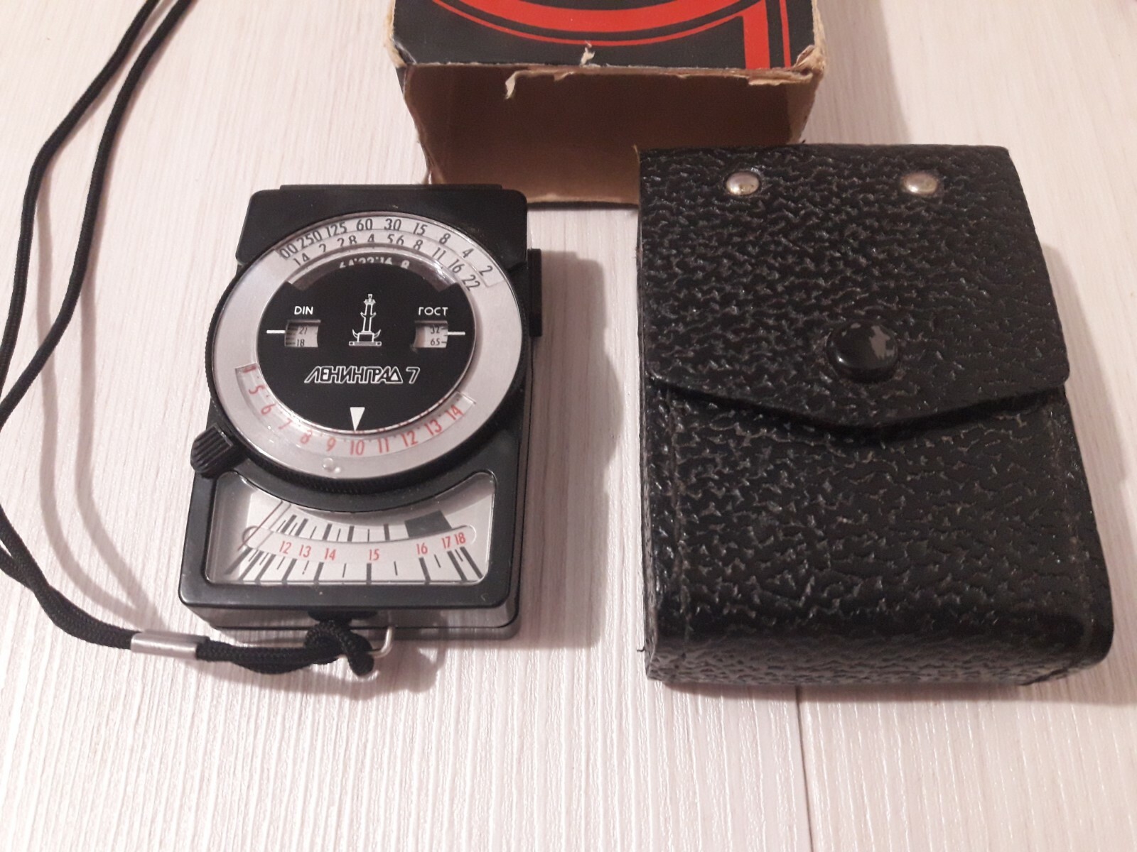 Soviet vintage light meter Leningrad 7 Analog Photography Film Exposure Russian