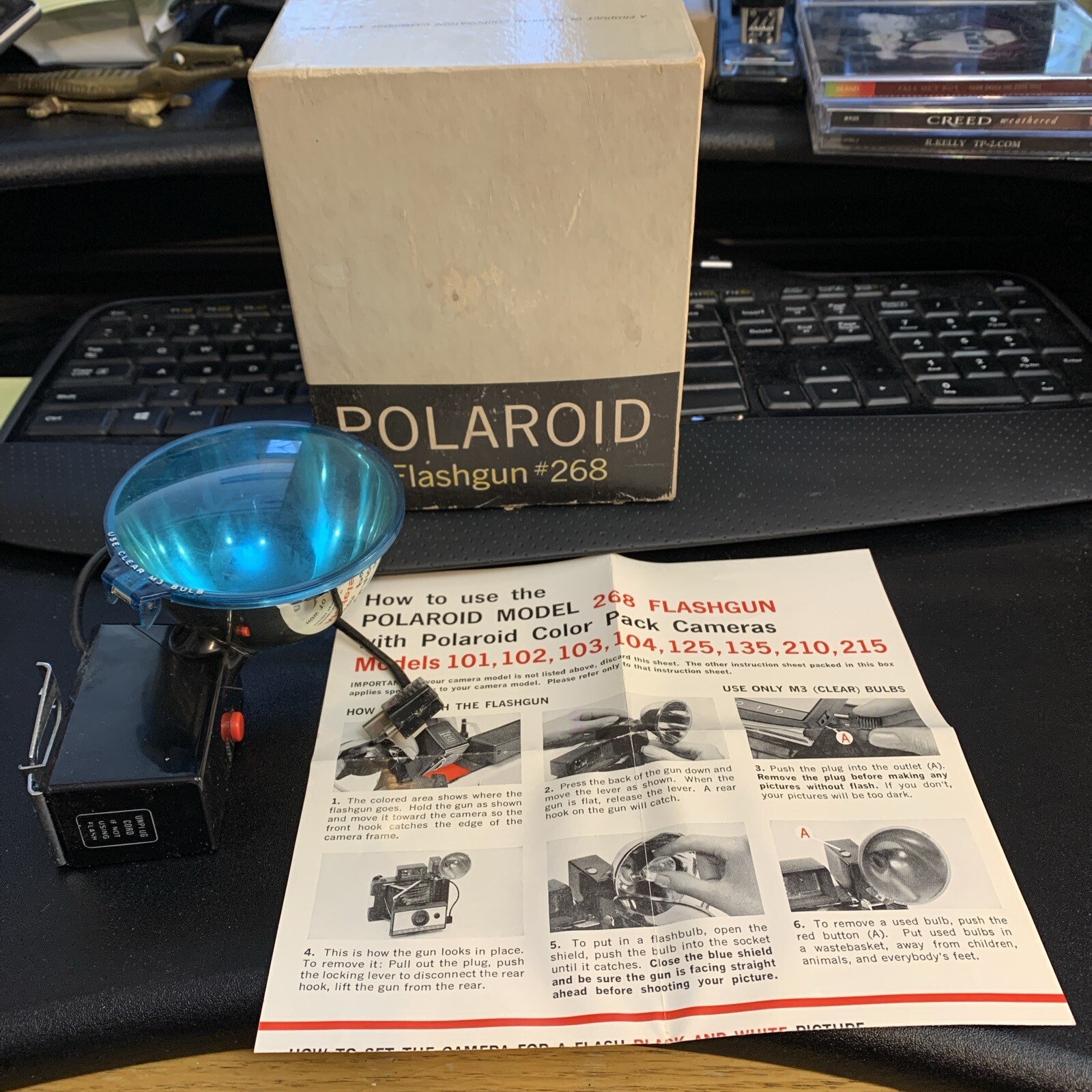 POLAROID: FLASHGUN #268: Original Box: Vintage ~ Untested – w/ Instructions