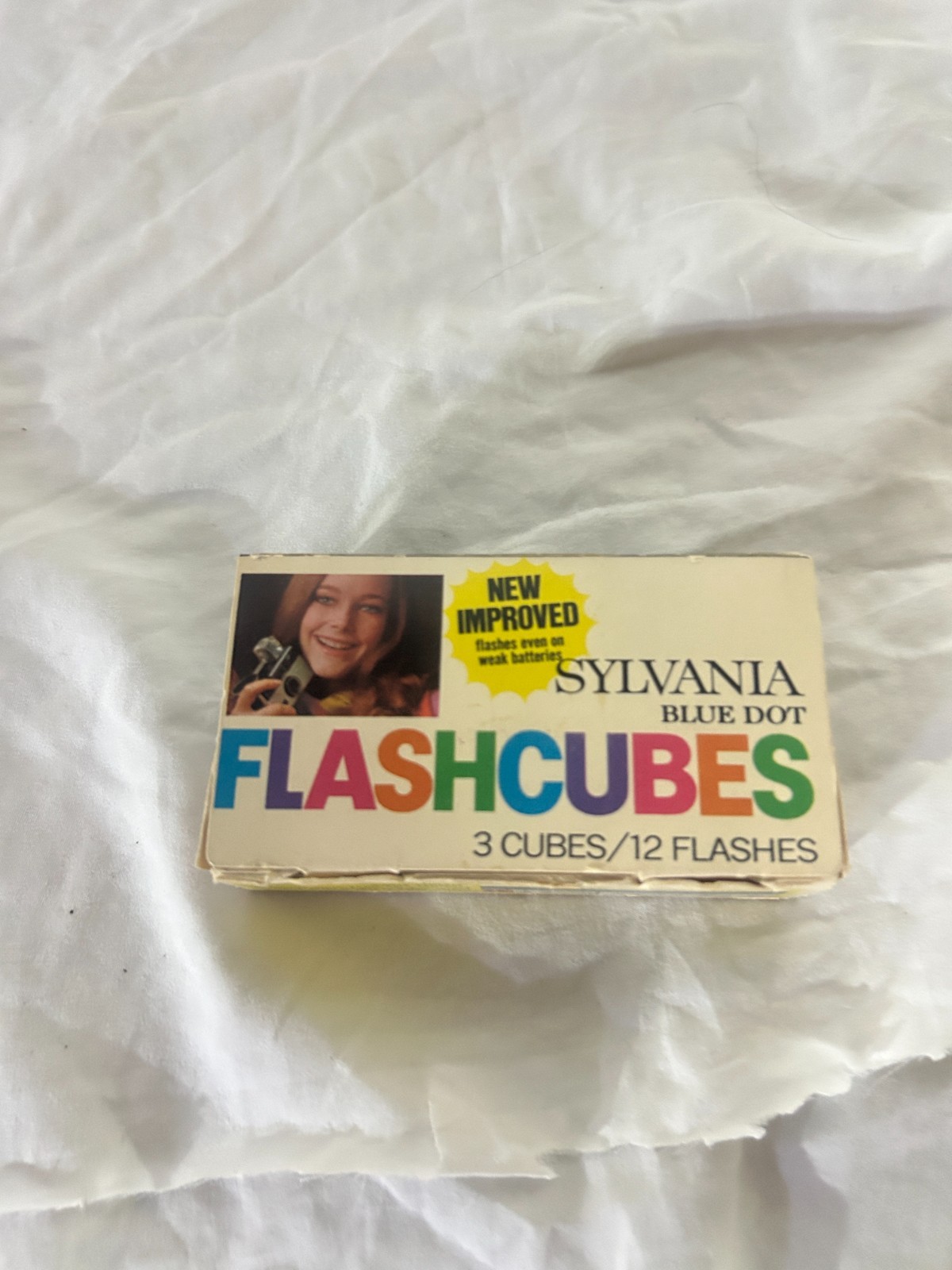 Vintage Sylvania Blue Dot Flashcubes Camera Flash Cubes 3-Pack 12 flash