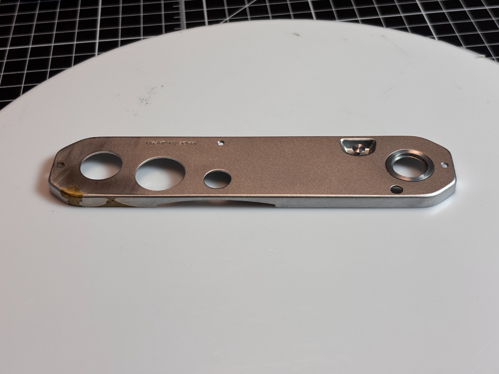 Nikon FM / FE Bottom Plate without screws Original Used Spare Part