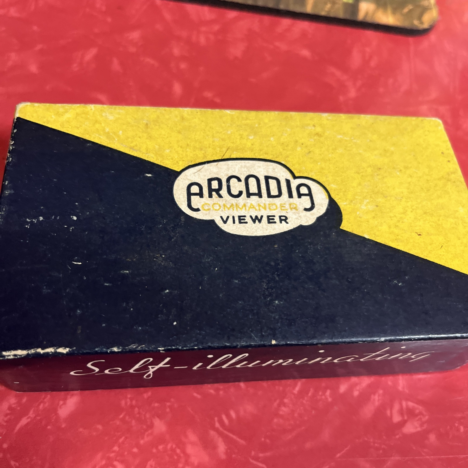 1940’s Vintage Arcadia Commander Pocket Viewer Self-Illuminating W/Box