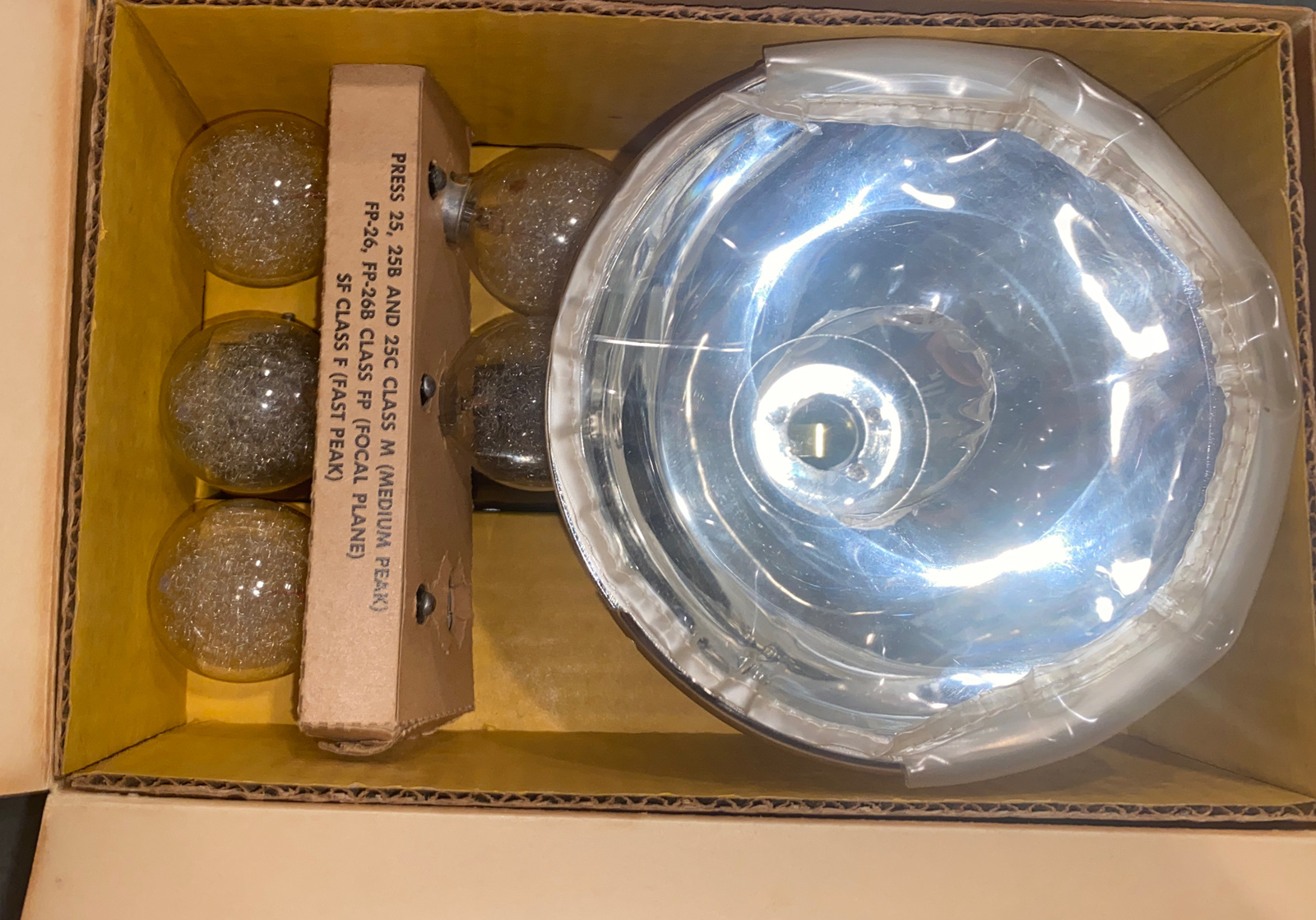Kodak Kodalite Flasholder in Original Box for Brownie Bulls-Eye,Duaflex III